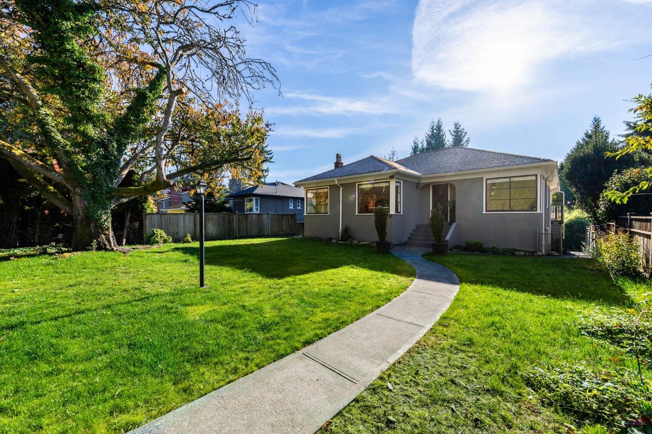 1258 JEFFERSON AVENUE, West Vancouver BC V7T 2B1, R3066266, BC,