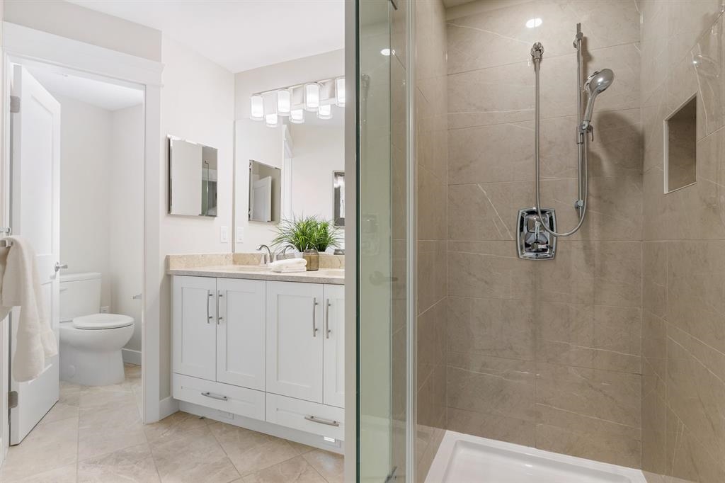 120 20932 83 AVENUE, R3066326, BC,