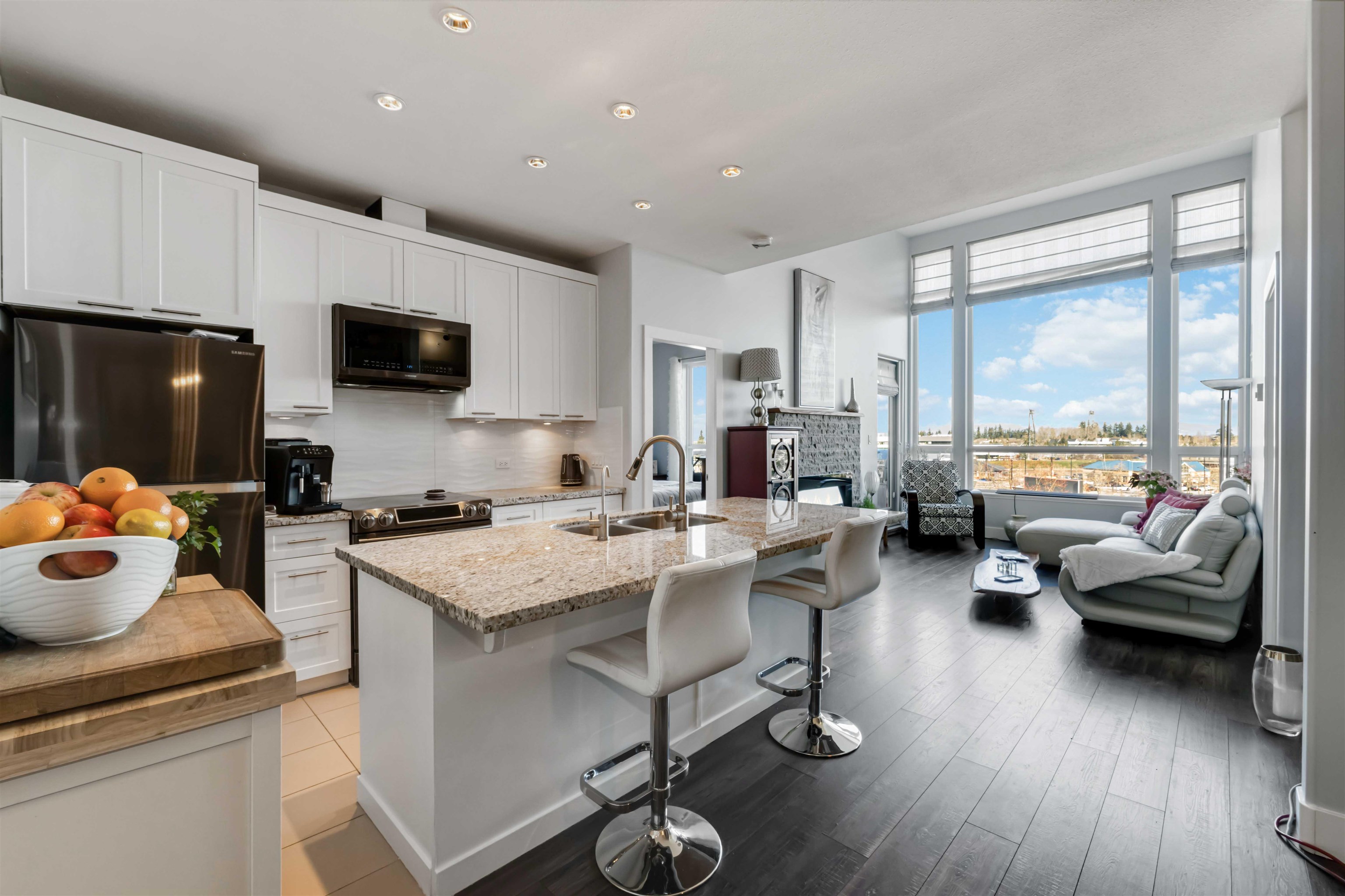 421 2970 KING GEORGE BOULEVARD, R3066349, BC,