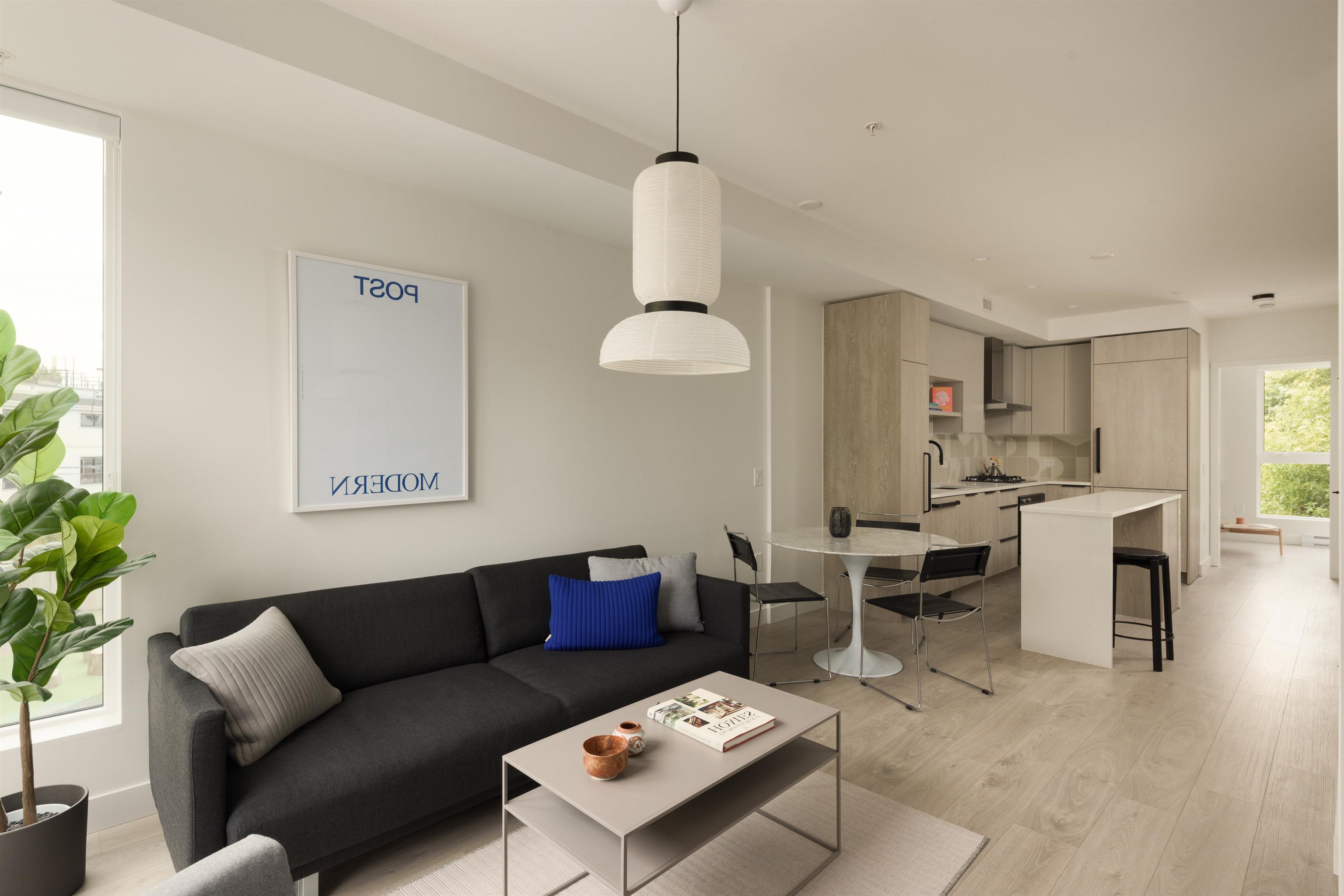 215 322 15TH AVENUE, R3066422, BC,