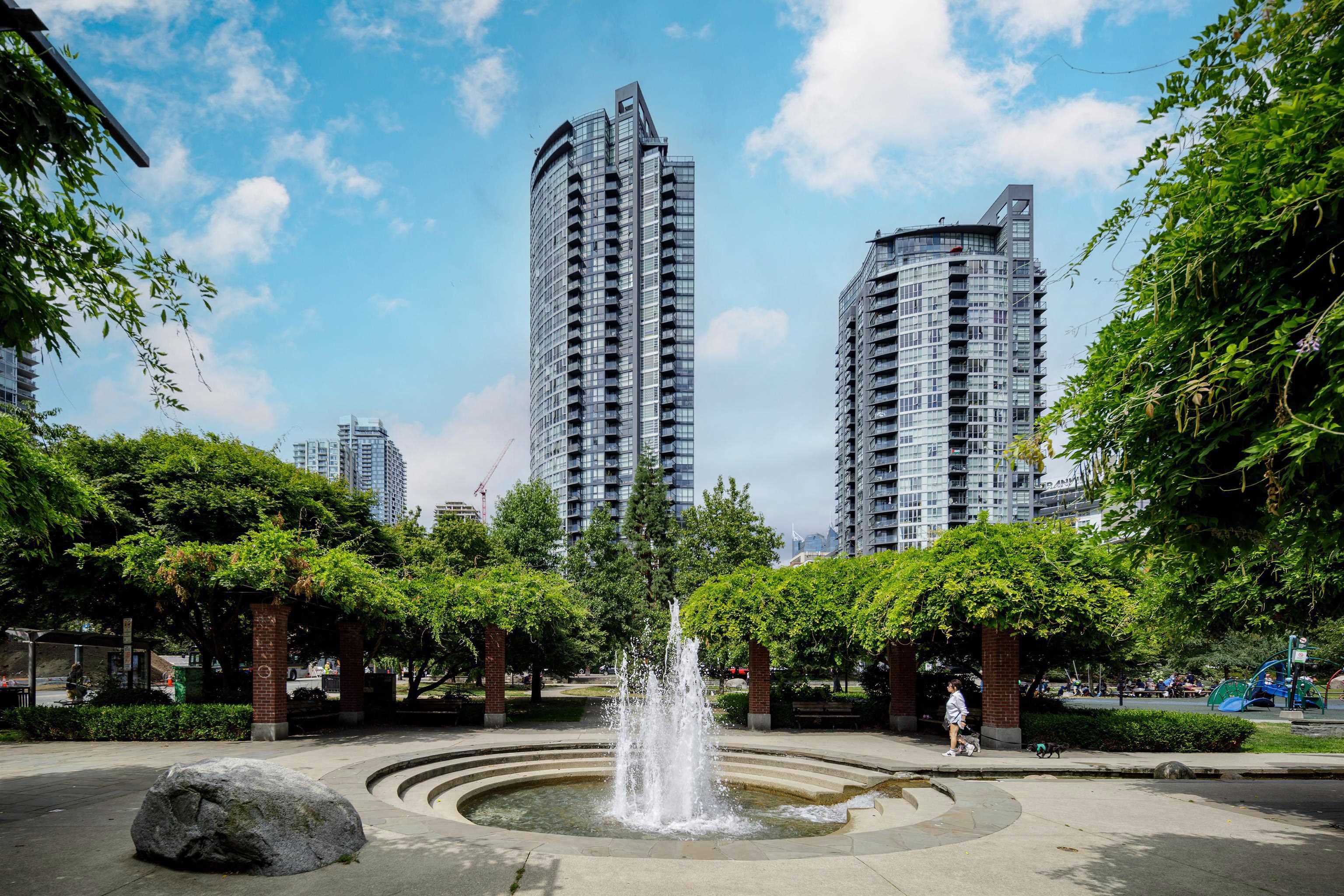 1199 SEYMOUR STREET, Vancouver BC V6B 1K3, R3066521, BC,