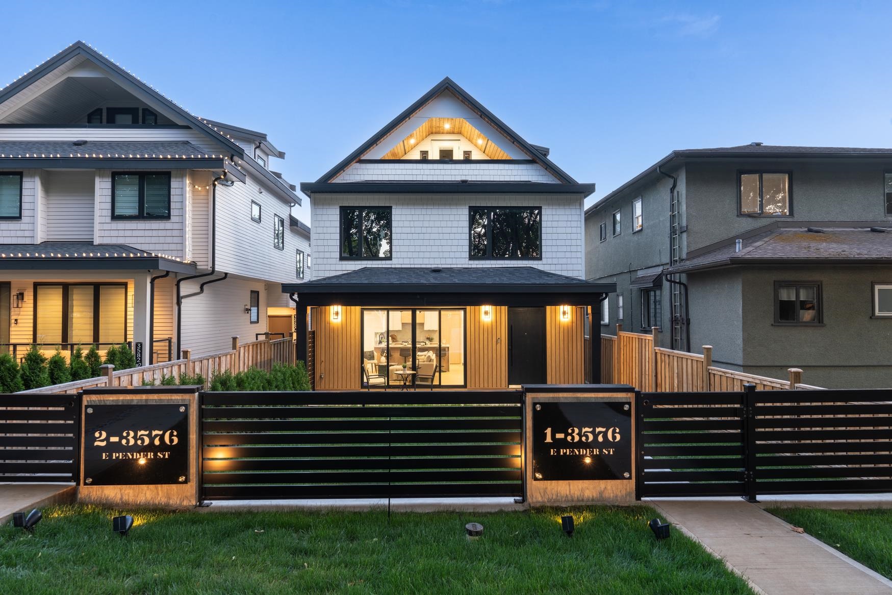 1 3576 PENDER STREET, R3066525, BC,