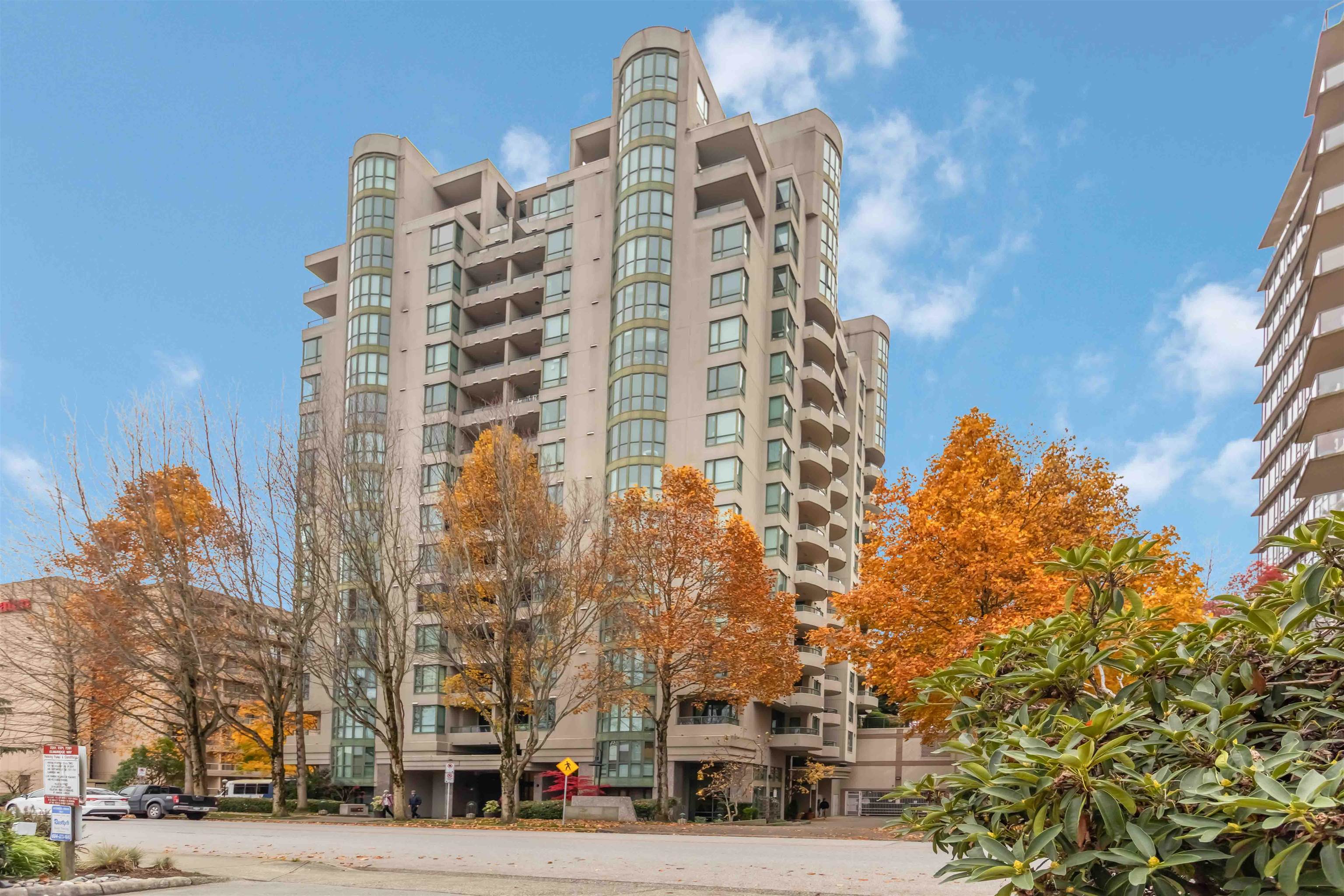 610 7380 ELMBRIDGE WAY, R3066587, BC,