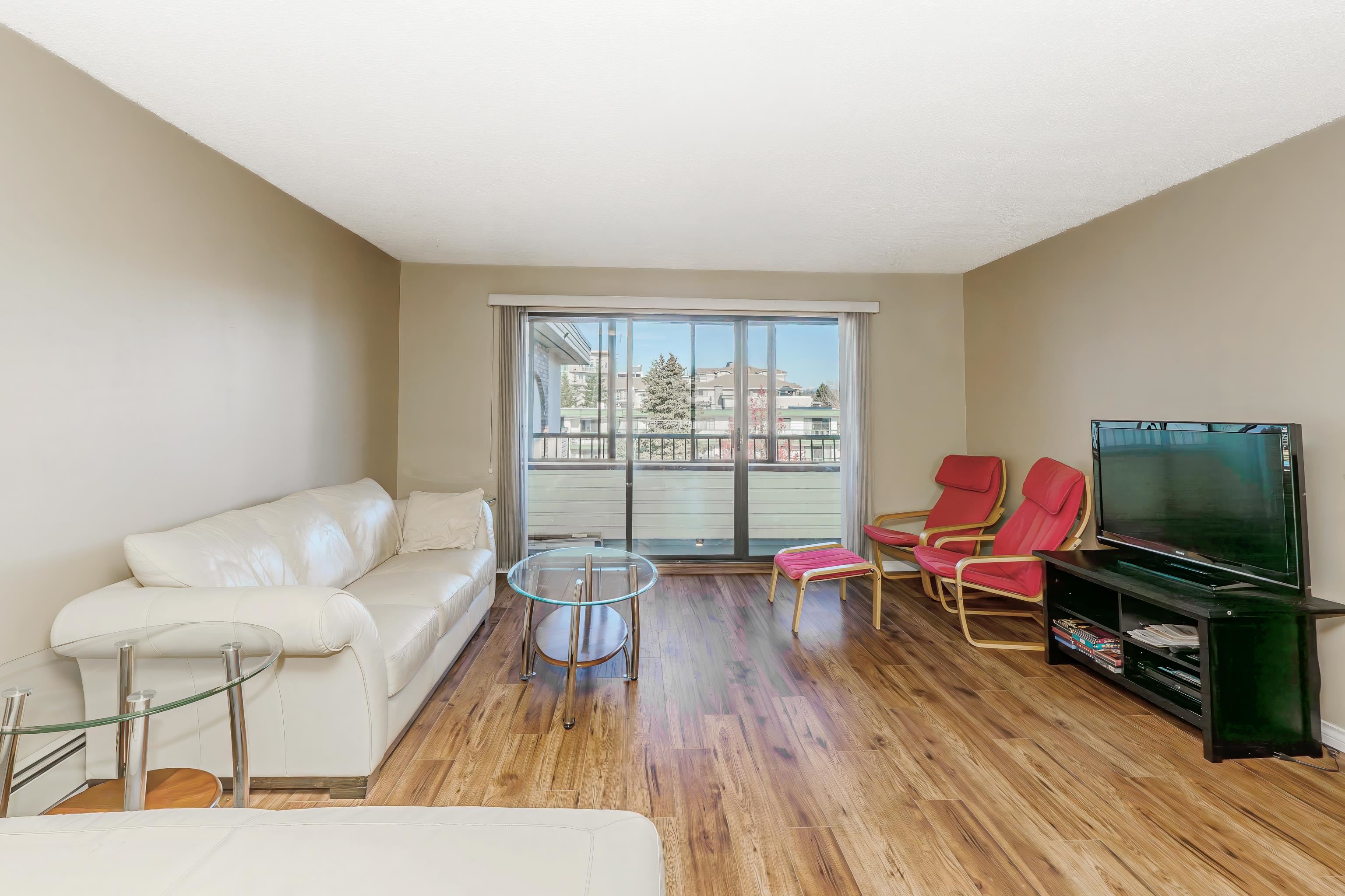 306 20460 54 AVENUE, R3066597, BC,