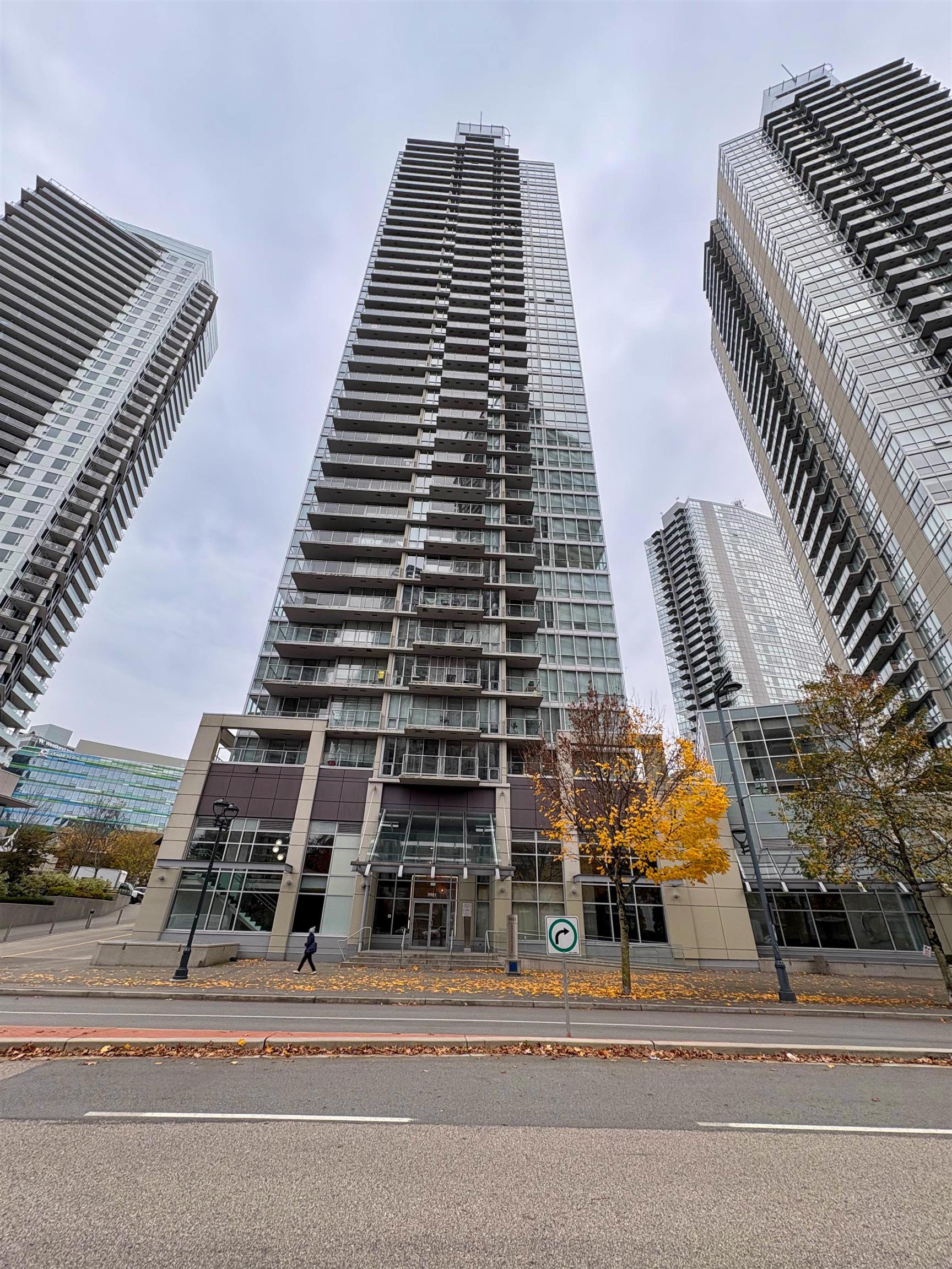 2704 9981 WHALLEY BOULEVARD, R3066734, BC,