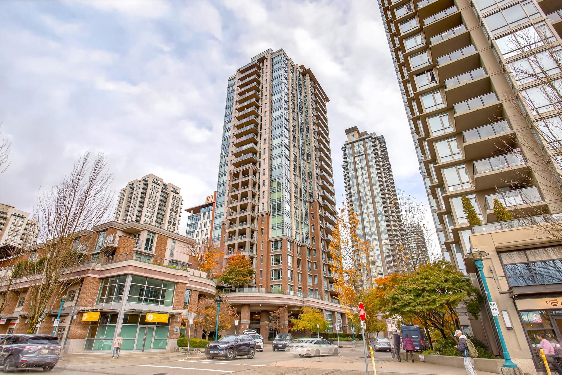 2003 1155 THE HIGH STREET, R3066753, BC,