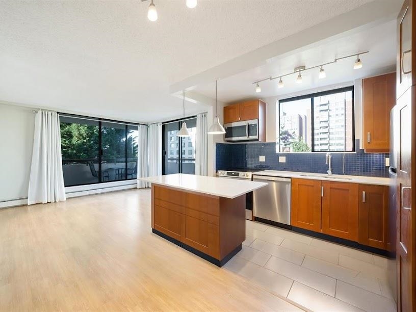 701 7171 BERESFORD STREET, R3066779, BC,