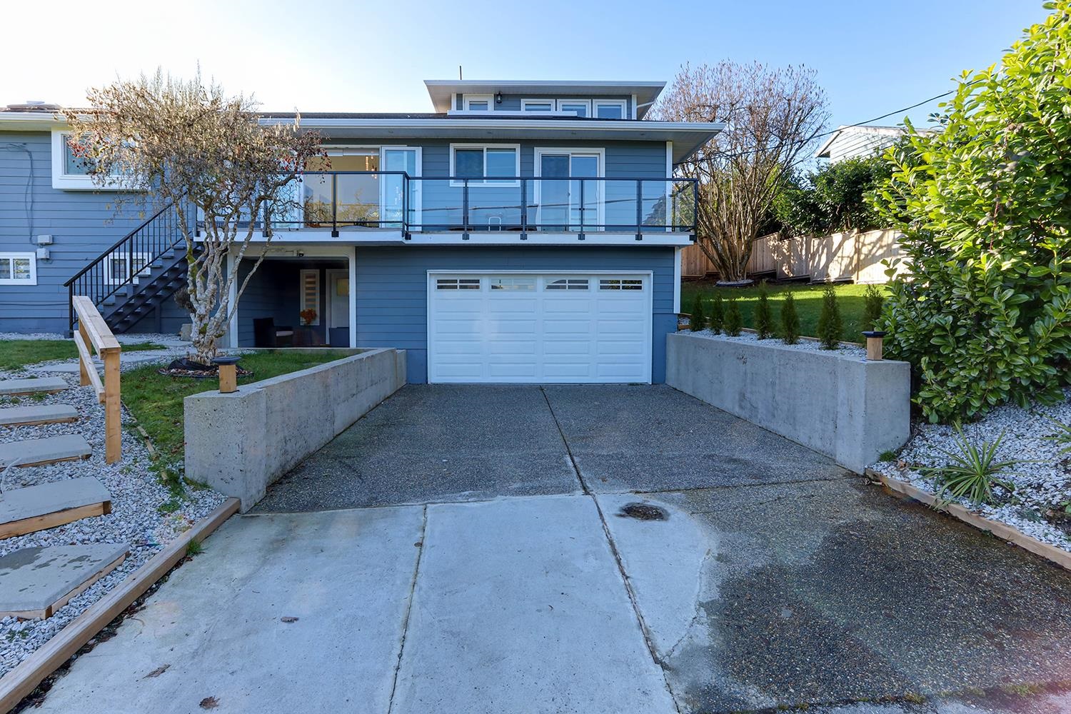4254 CADDY ROAD, North Vancouver BC V7G 1B7, R3066826, BC,