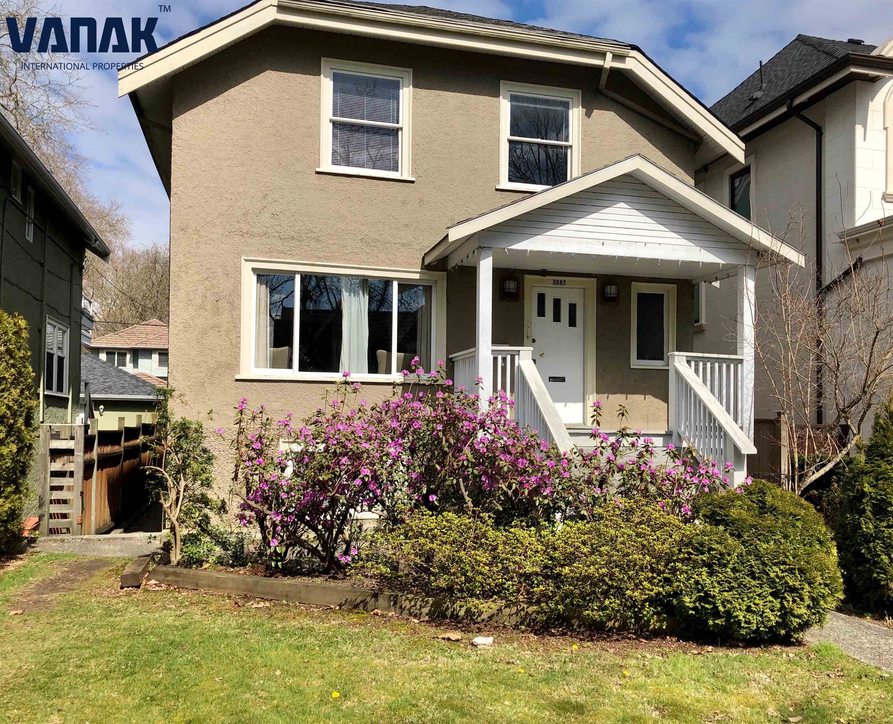 Main 2887 15TH STREET, R3066903, BC,