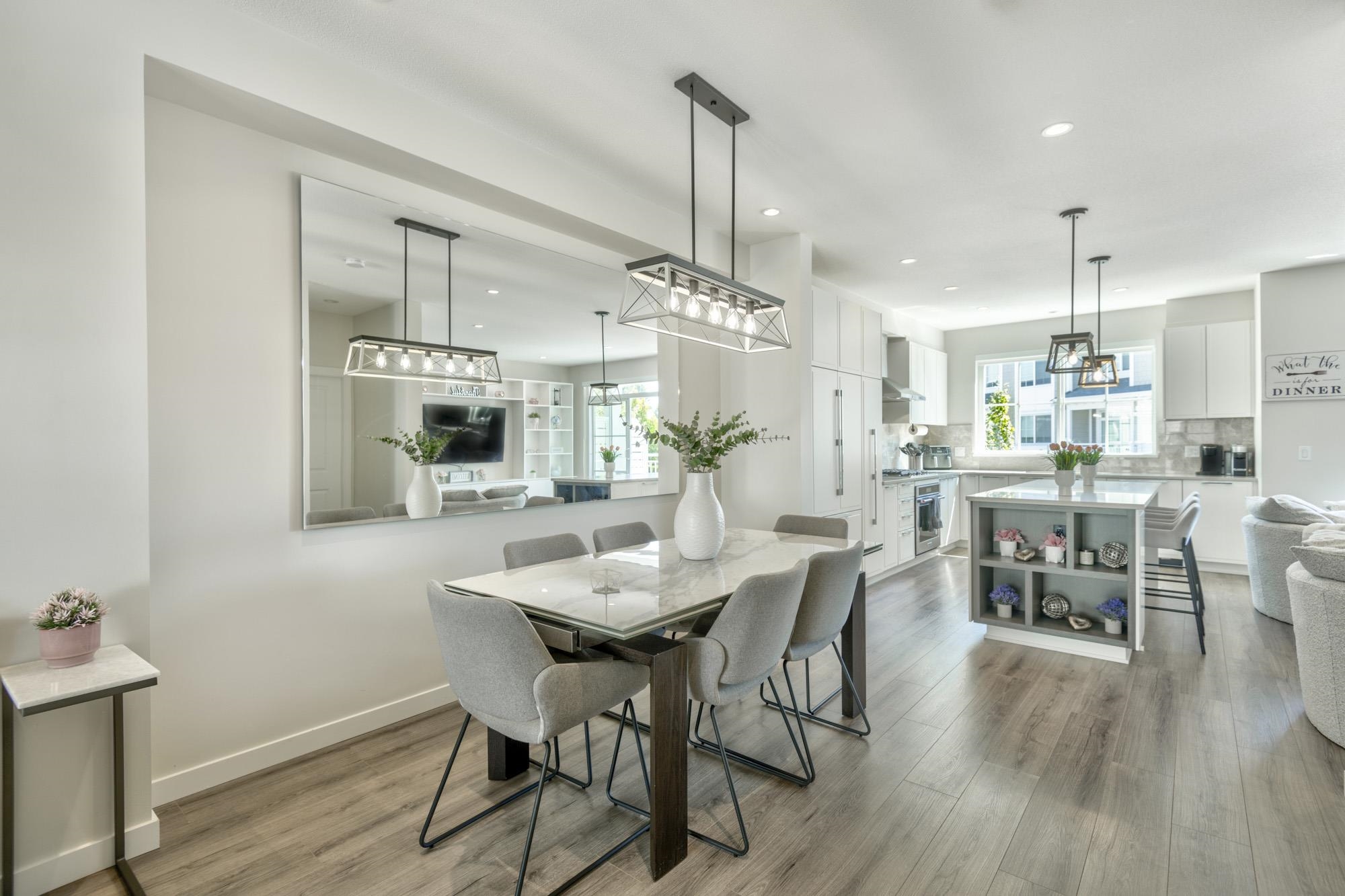 9 5311 ADMIRAL WAY, R3066980, BC,