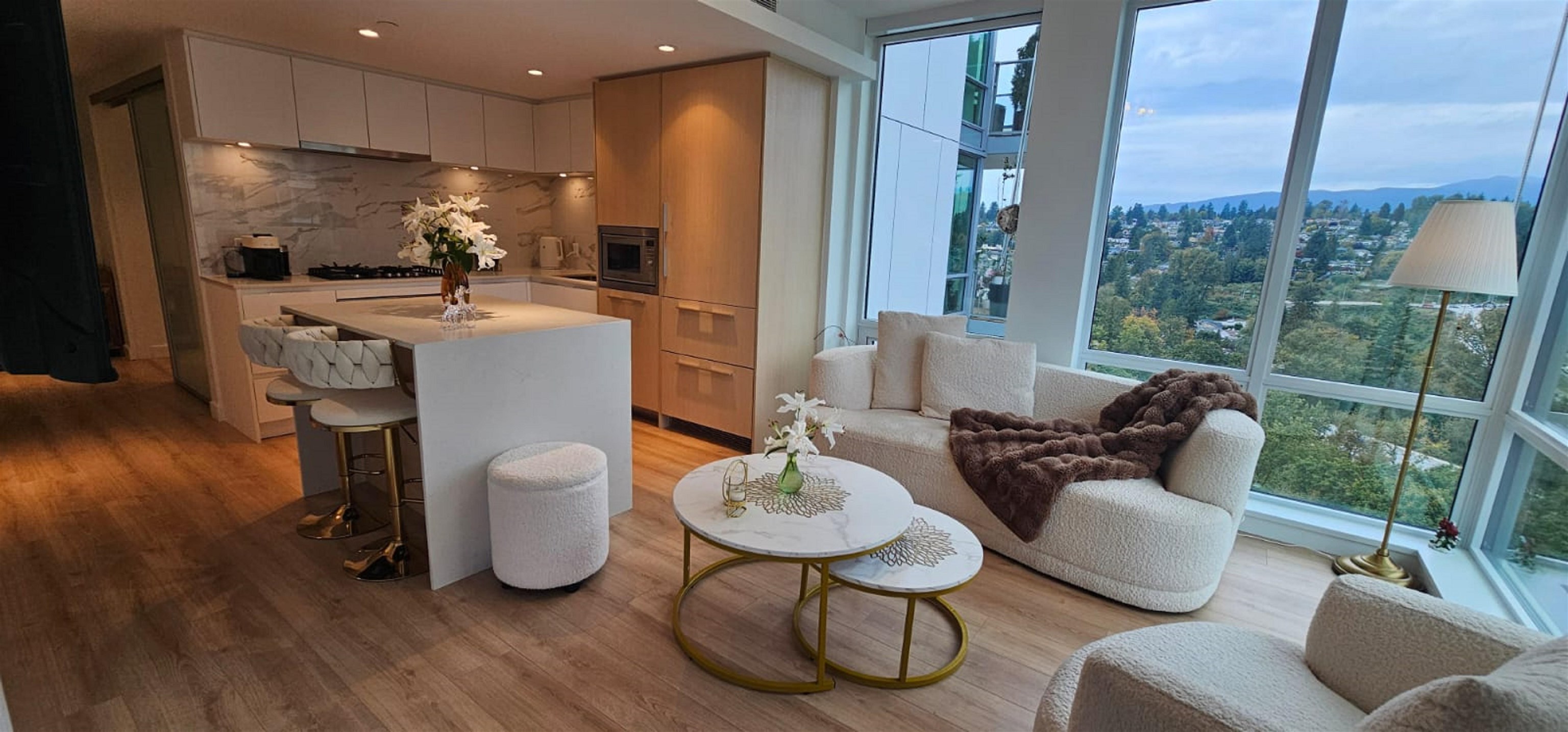 1902 1500 FERN STREET, R3067189, BC,