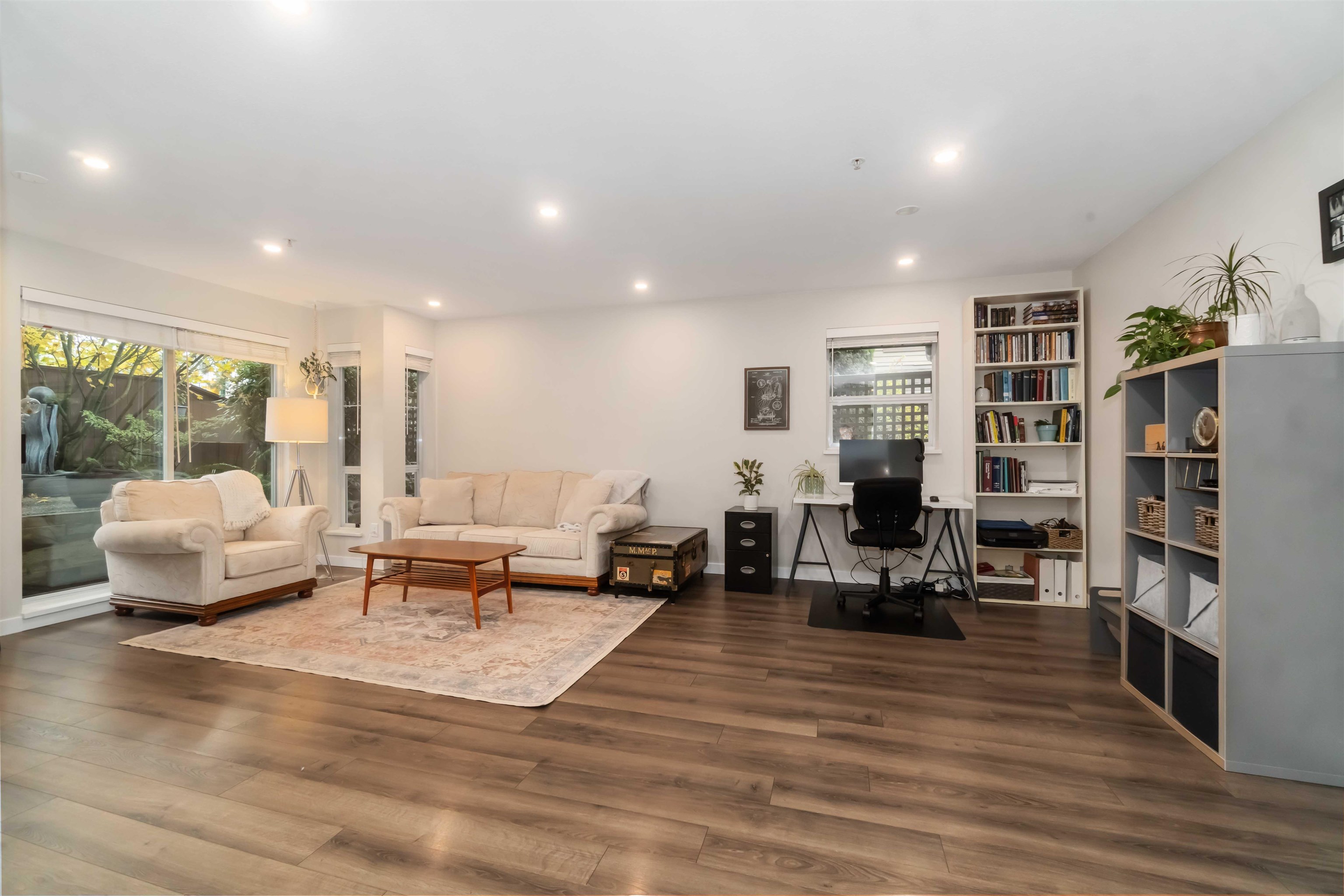 310 1000 BOWRON COURT, R3067323, BC,