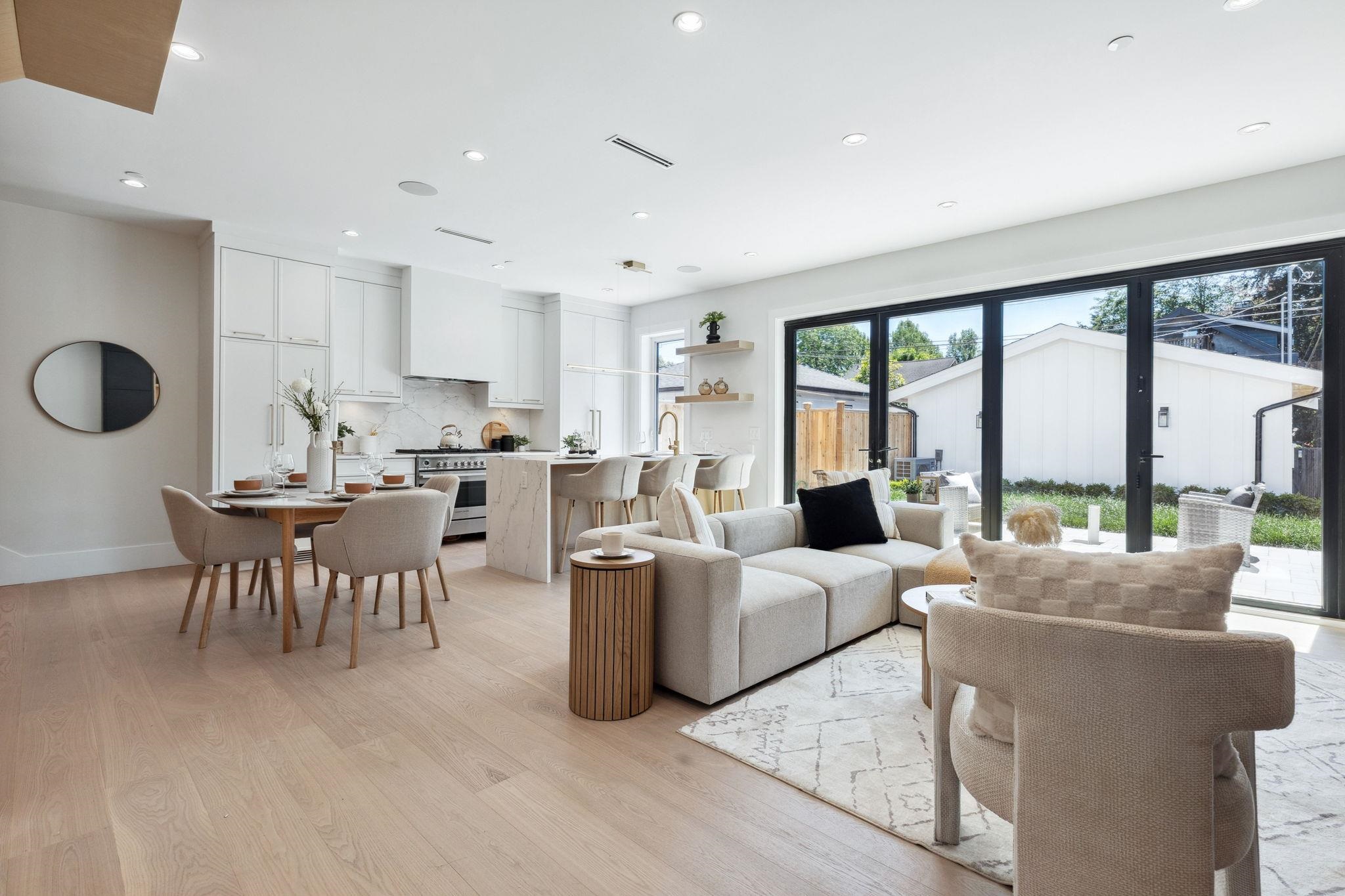 #2 2244 11TH AVENUE, R3067325, BC,