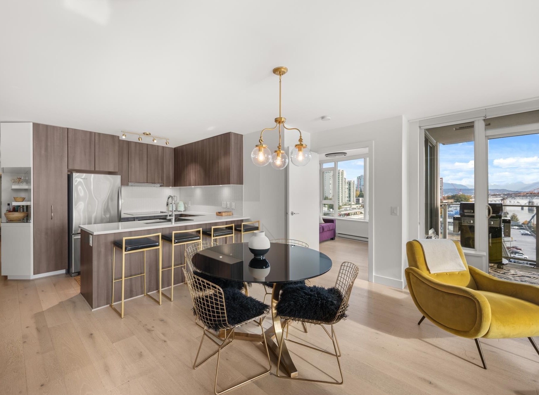 1610 668 COLUMBIA STREET, R3067333, BC,