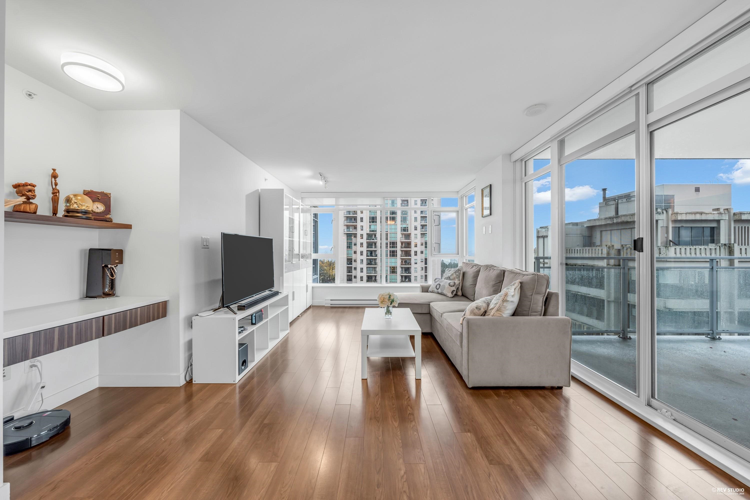 903 608 BELMONT STREET, R3067338, BC,