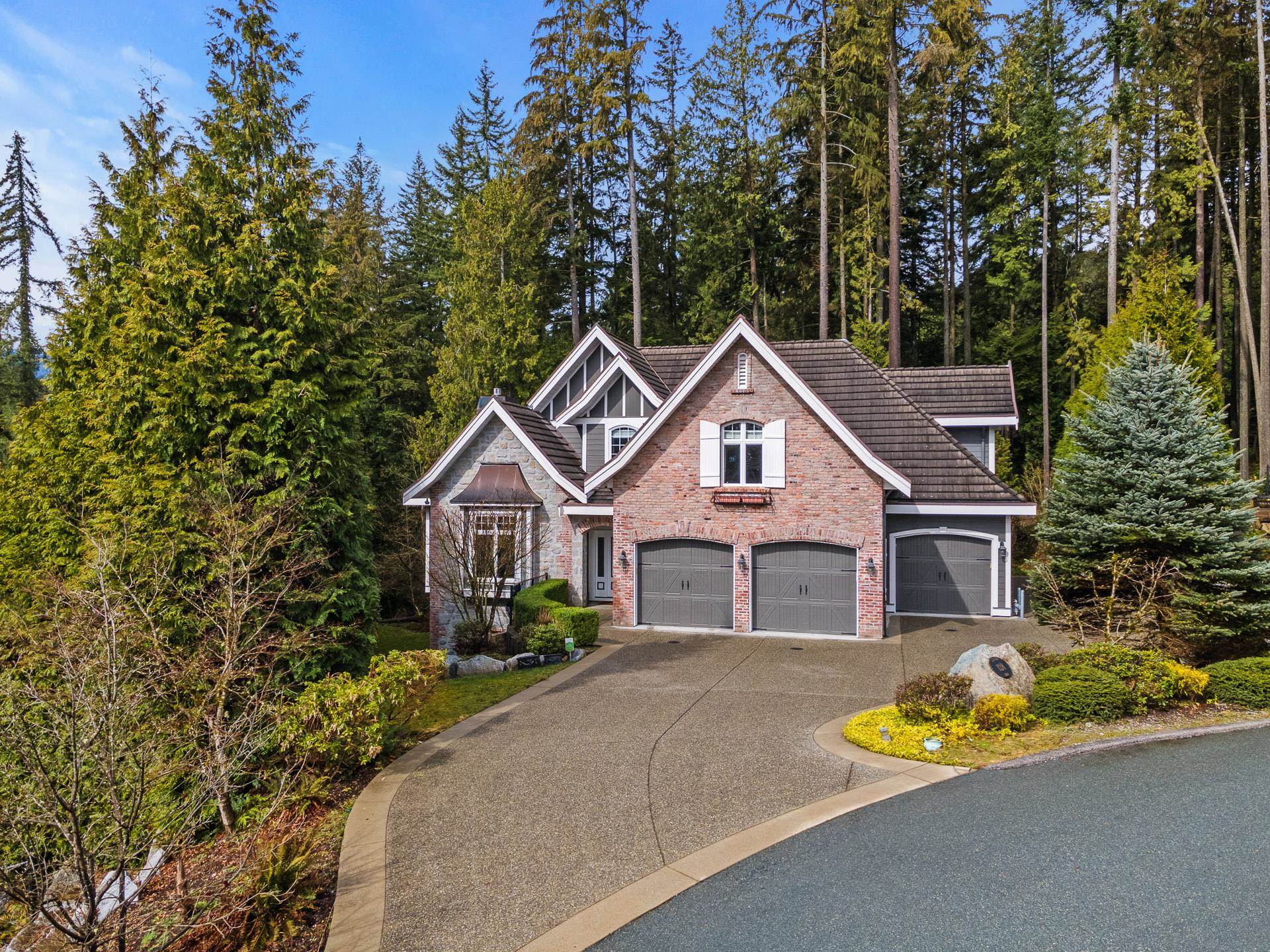 128 DEERVIEW LANE, Anmore BC V3H 0A3, R3067398, BC,