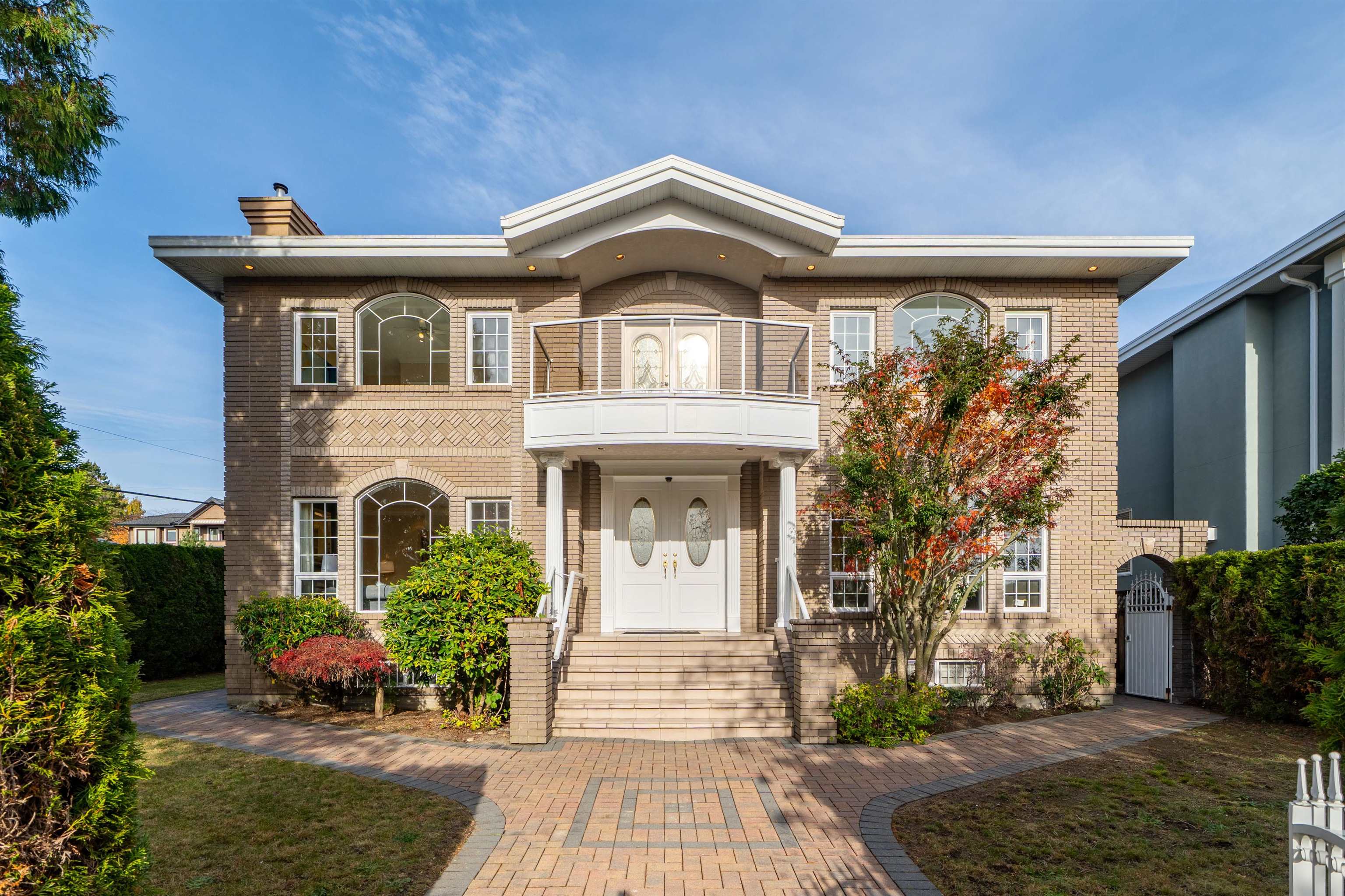 6111 KITCHENER STREET, Burnaby BC V5B 2J5, R3067515, BC,