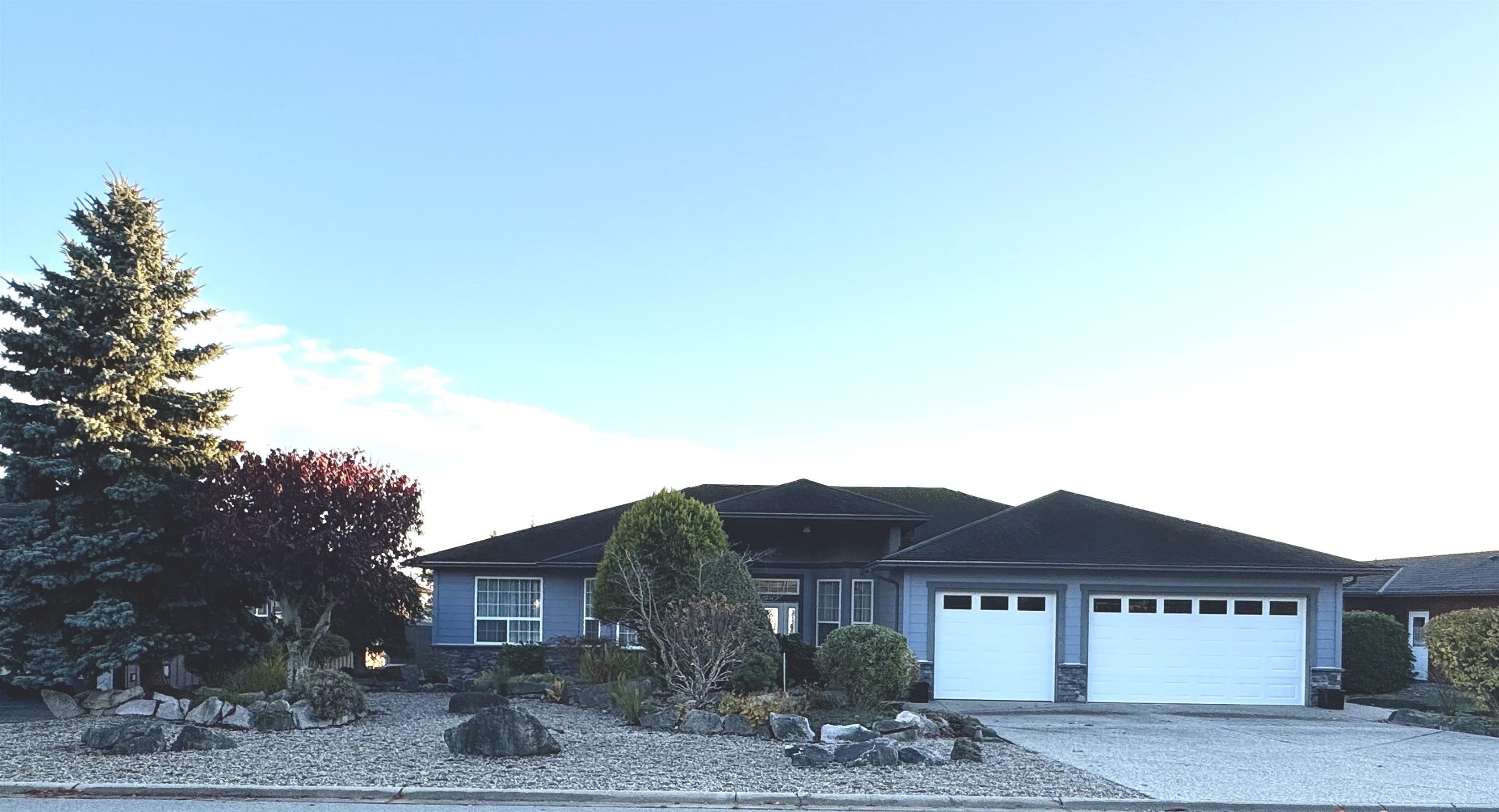 6217 MIKA ROAD, Sechelt BC V7Z 0R6, R3067536, BC,