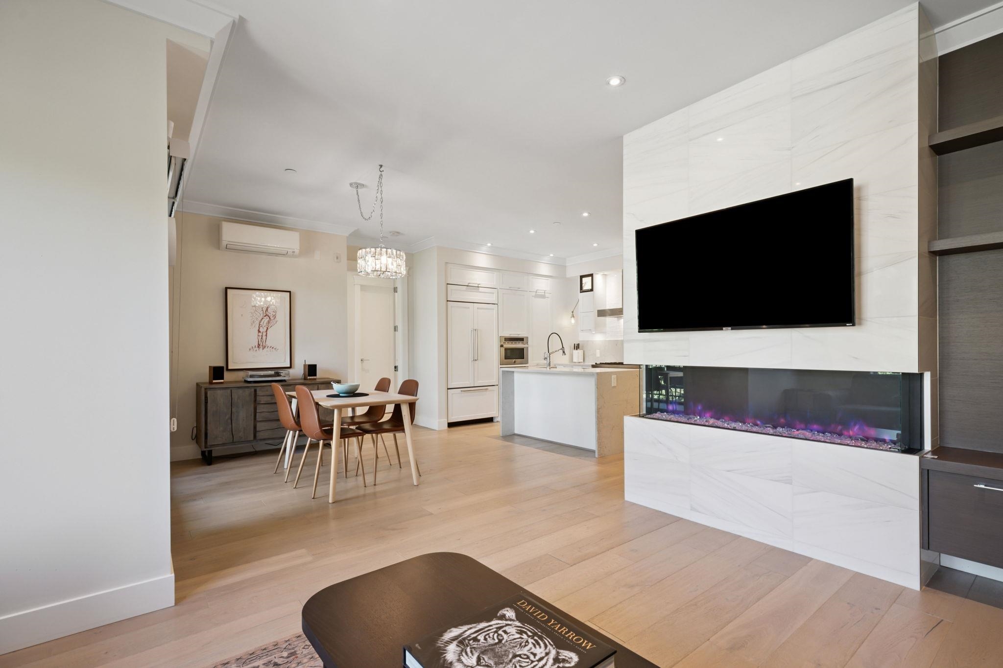 206 23189 FRANCIS AVENUE, R3067617, BC,