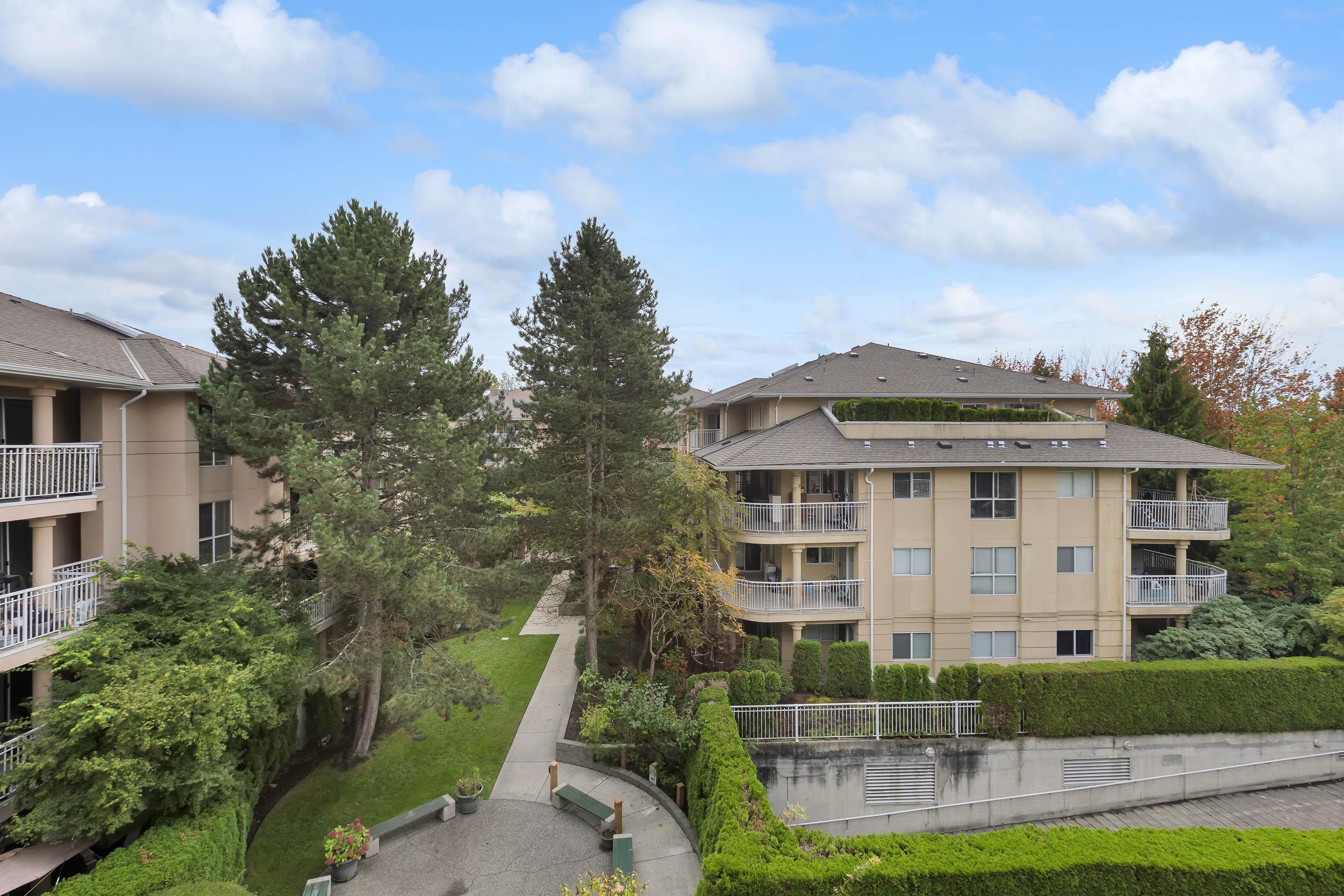 401 13733 74 AVENUE, R3067630, BC,