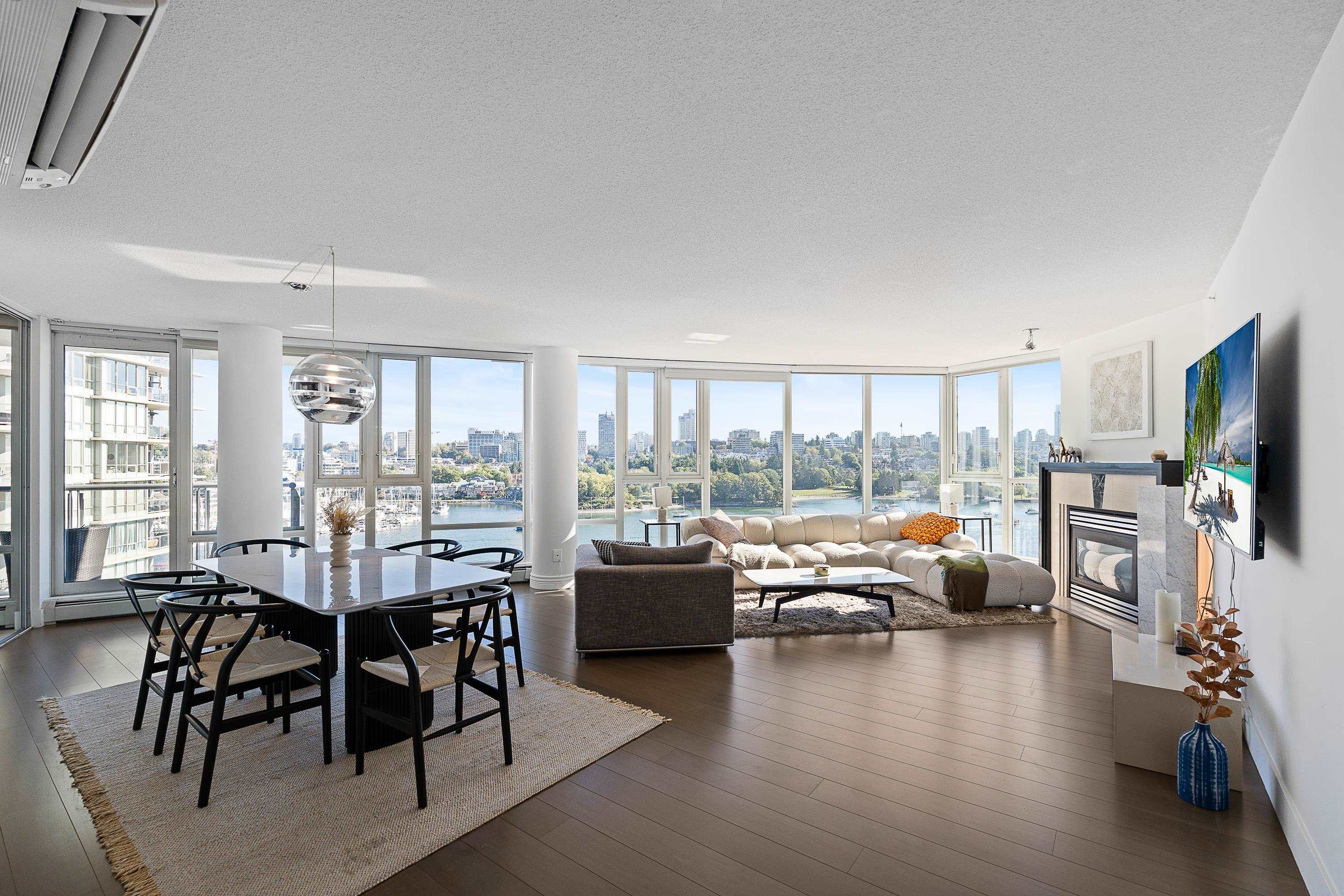 1202 1383 MARINASIDE CRESCENT, R3067676, BC,