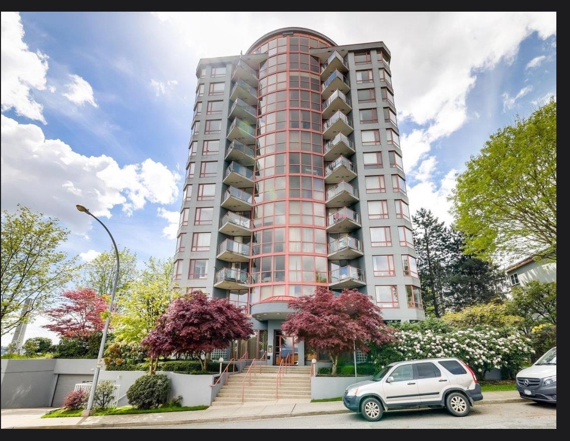201 38 LEOPOLD PLACE, R3067718, BC,