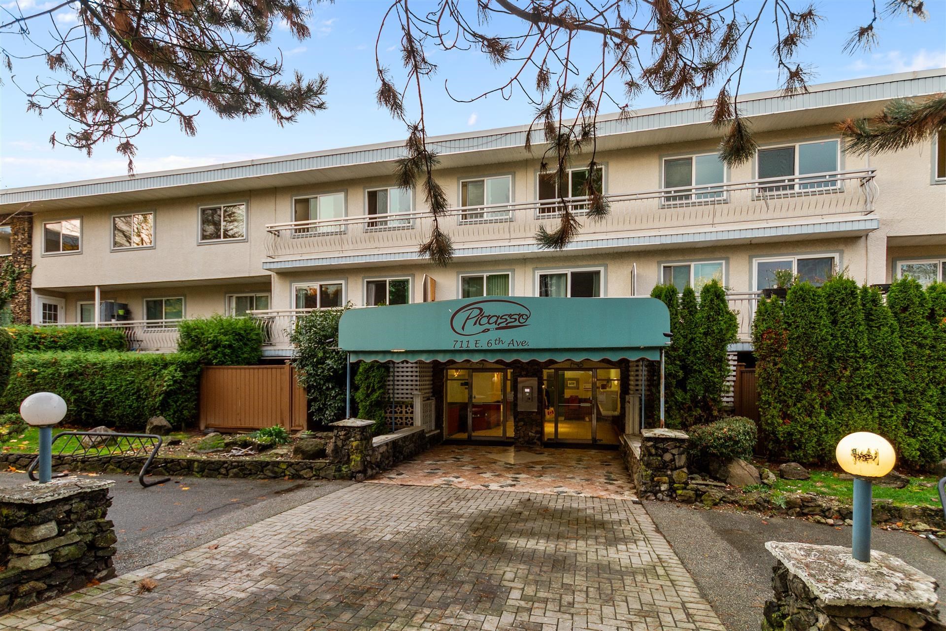 213 711 6TH AVENUE, R3067778, BC,