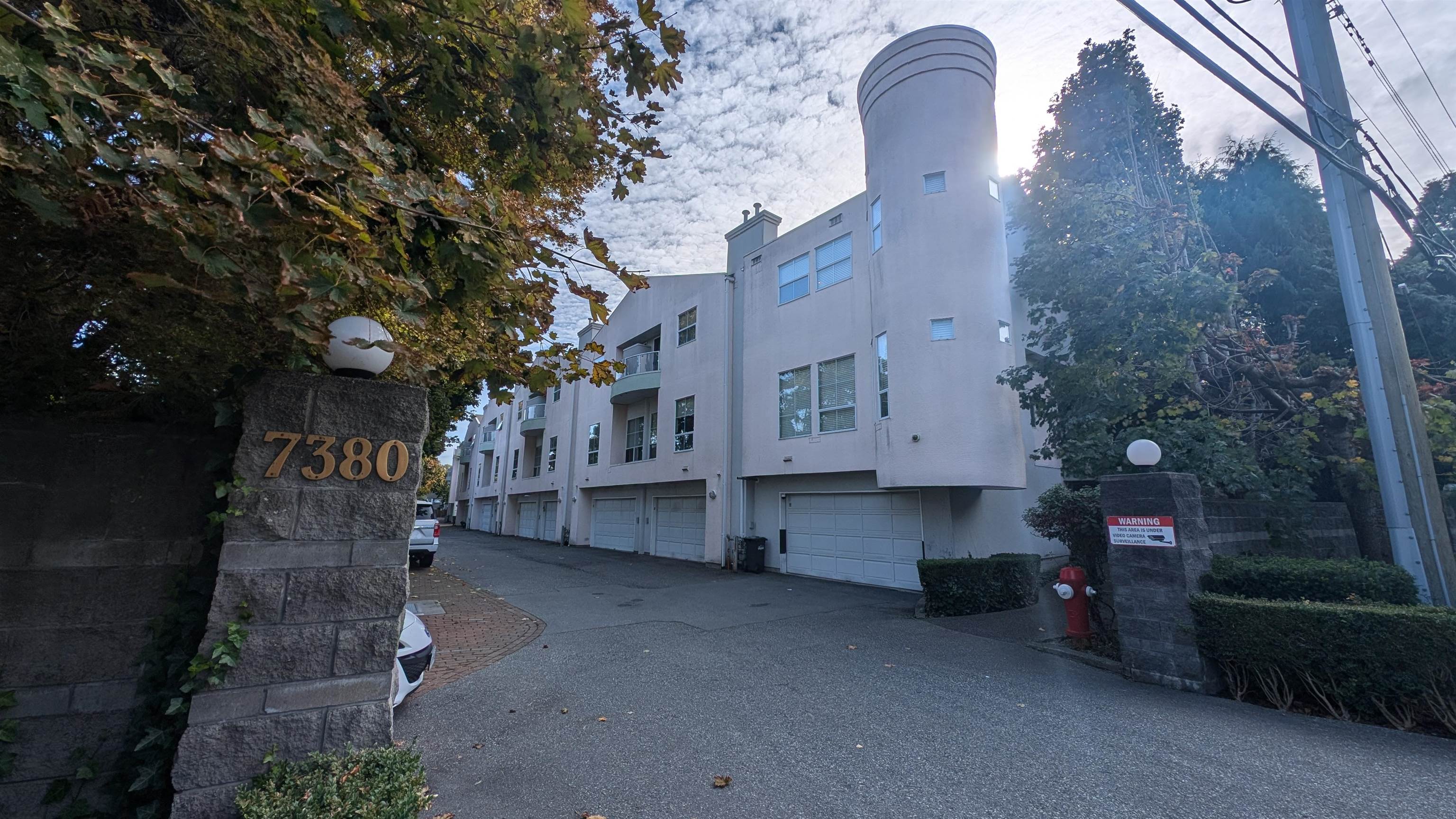 15 7380 MINORU BOULEVARD, R3067805, BC,