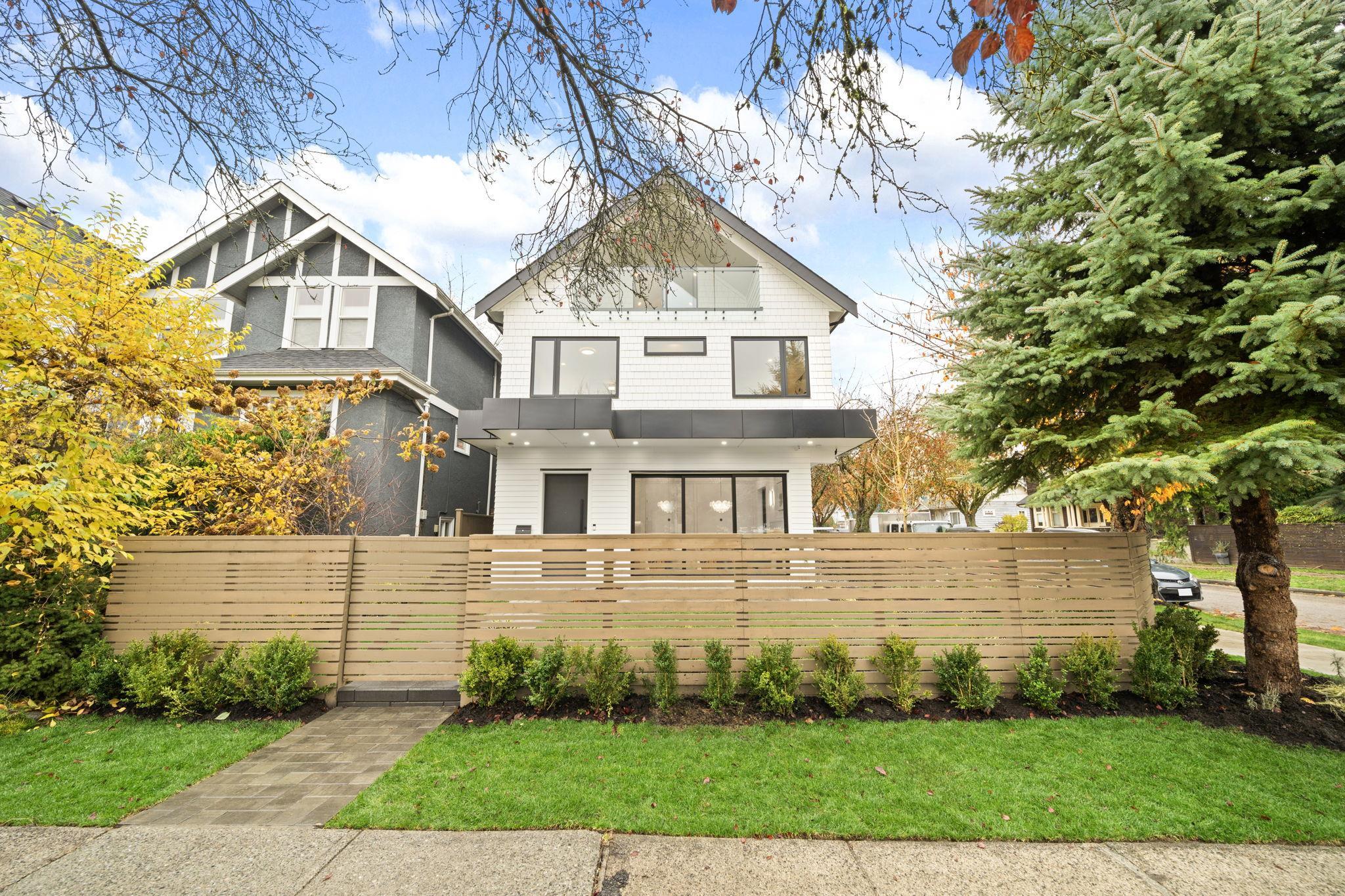 1095 E 14TH AVENUE, Vancouver BC V5T 2P1, R3067811, BC,