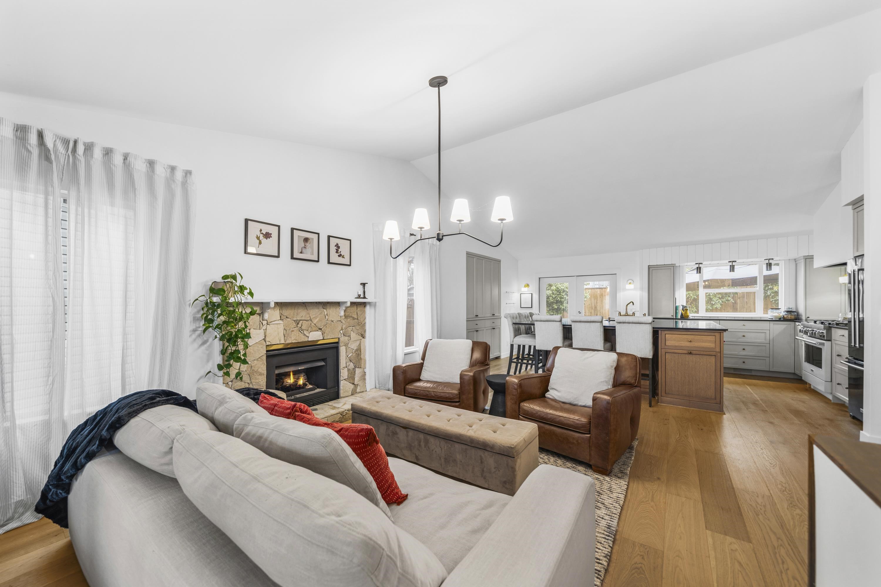 12432 EDGE STREET, Maple Ridge BC V2X 0B3, R3067815, BC,