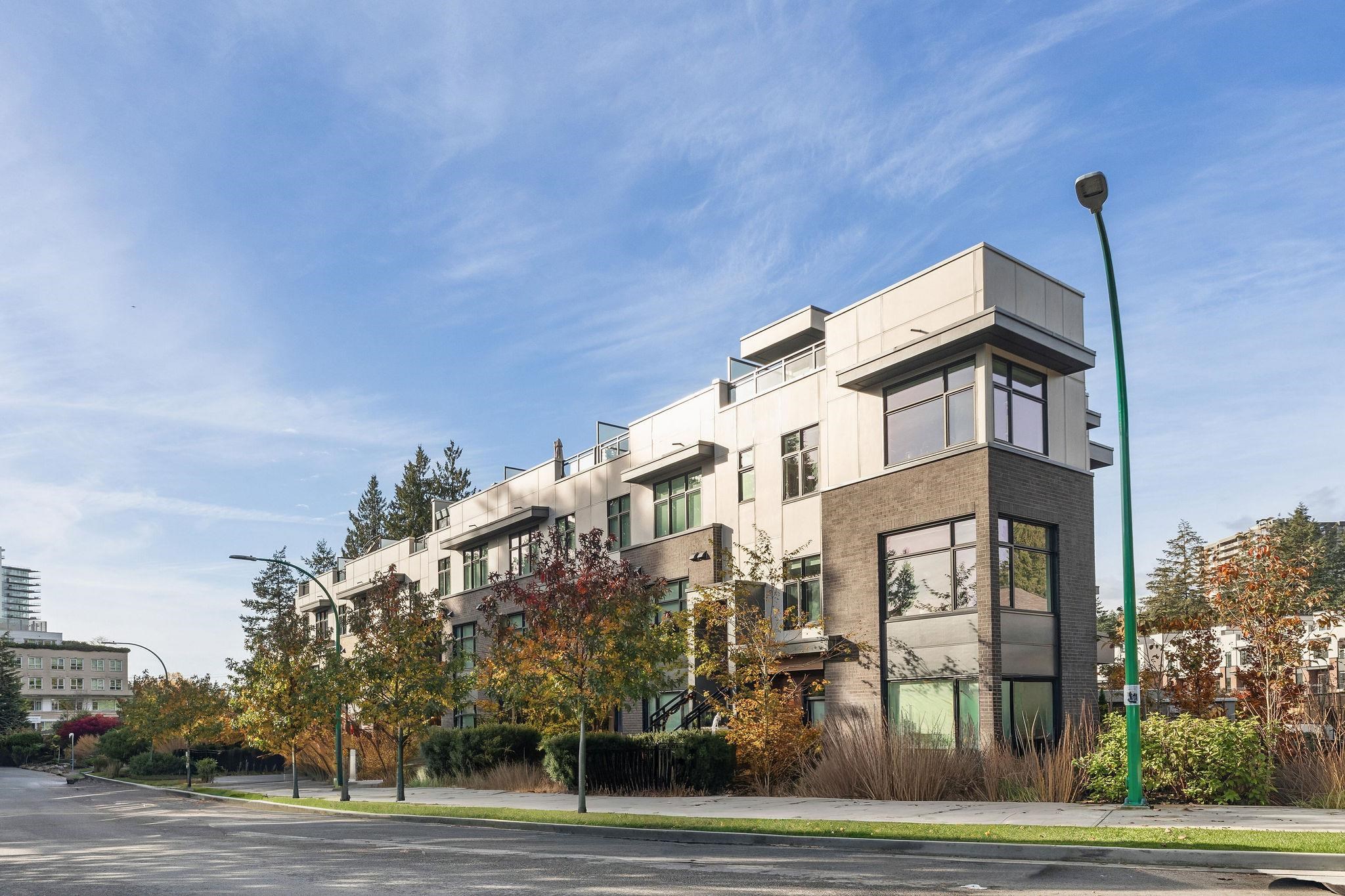 266 2035 GLENAIRE DRIVE, R3067839, BC,