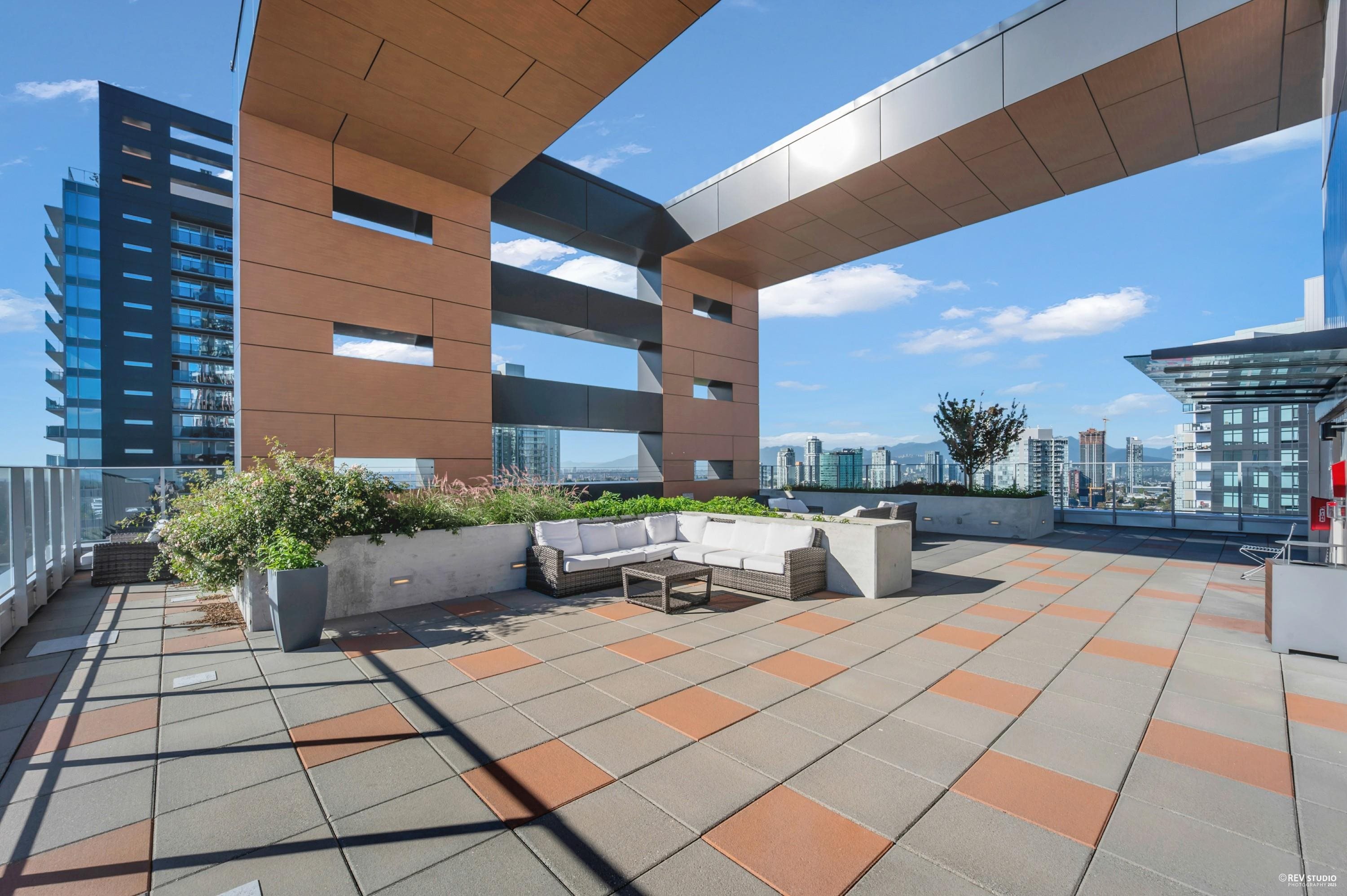 MLS® listing #R3067953 for sale located at 1508 13655 FRASER HIGHWAY