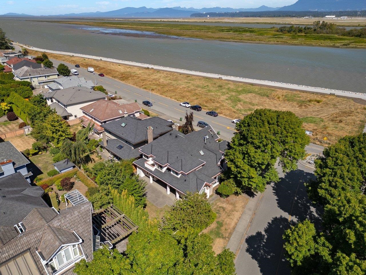 3340 RIVER ROAD, Richmond BC V7C 5N2, R3067976, BC,