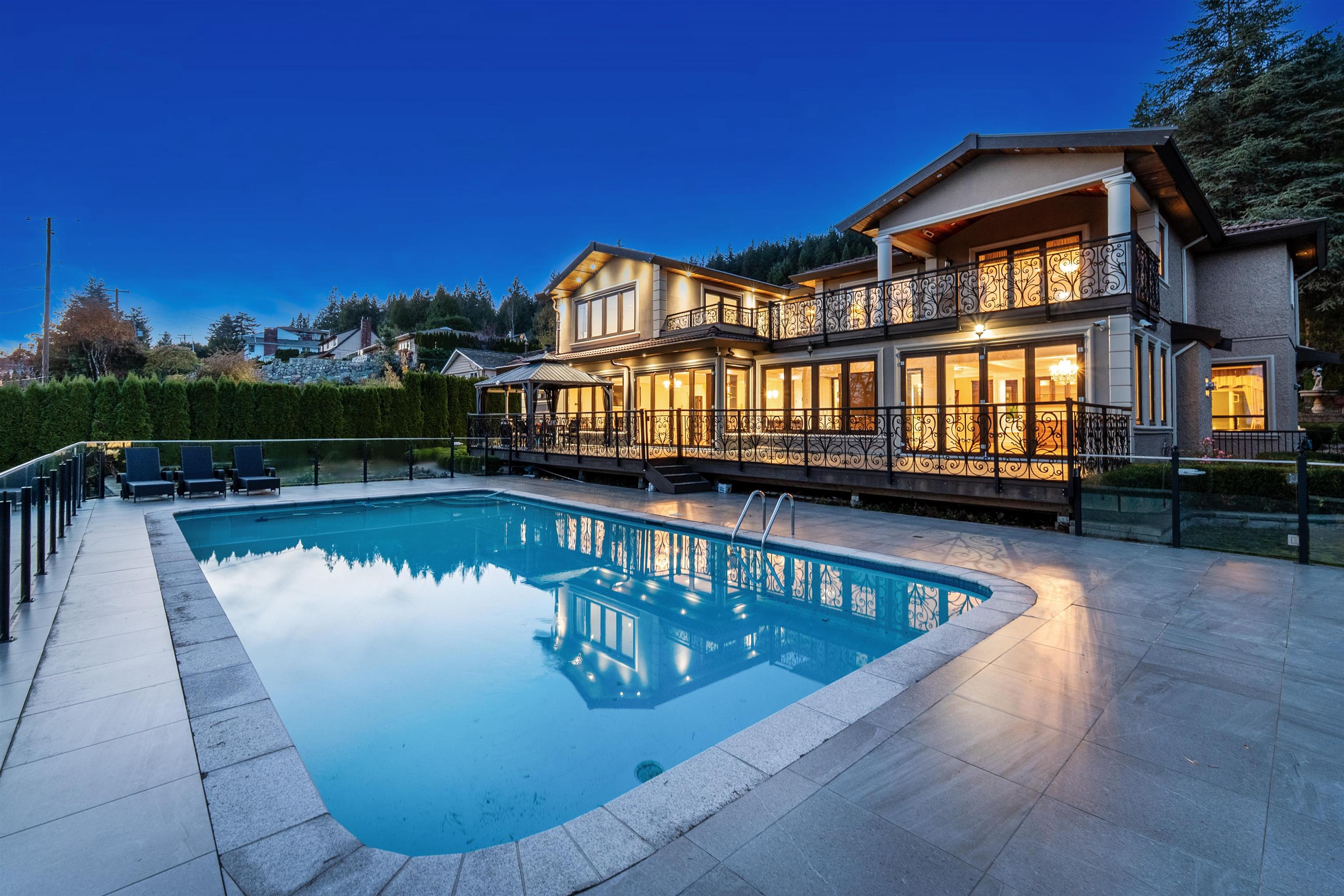 1118 CRESTLINE ROAD, West Vancouver BC V7S 2E4, R3068053, BC,