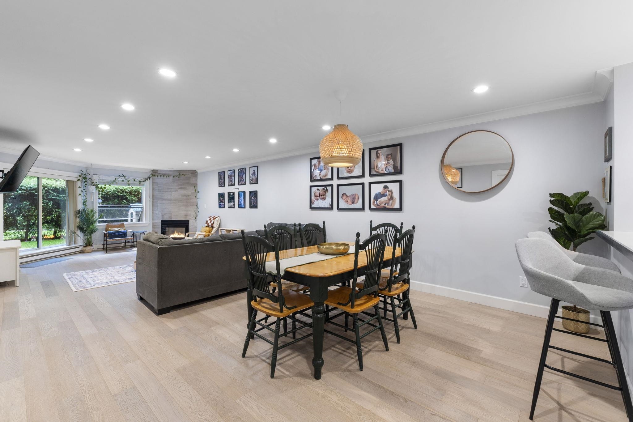 102 1500 OSTLER COURT, R3068181, BC,