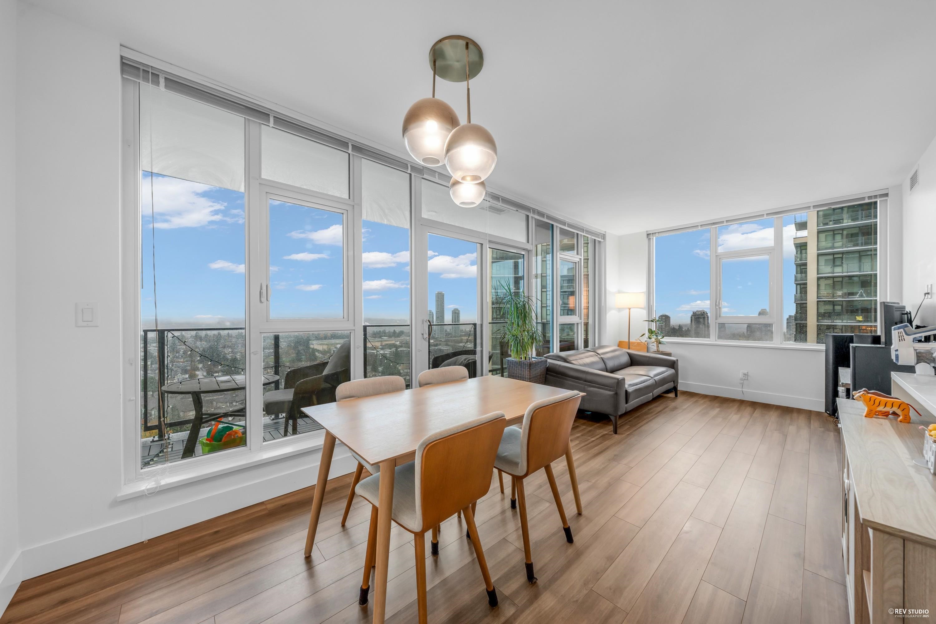 2010 7303 NOBLE LANE, R3068183, BC,