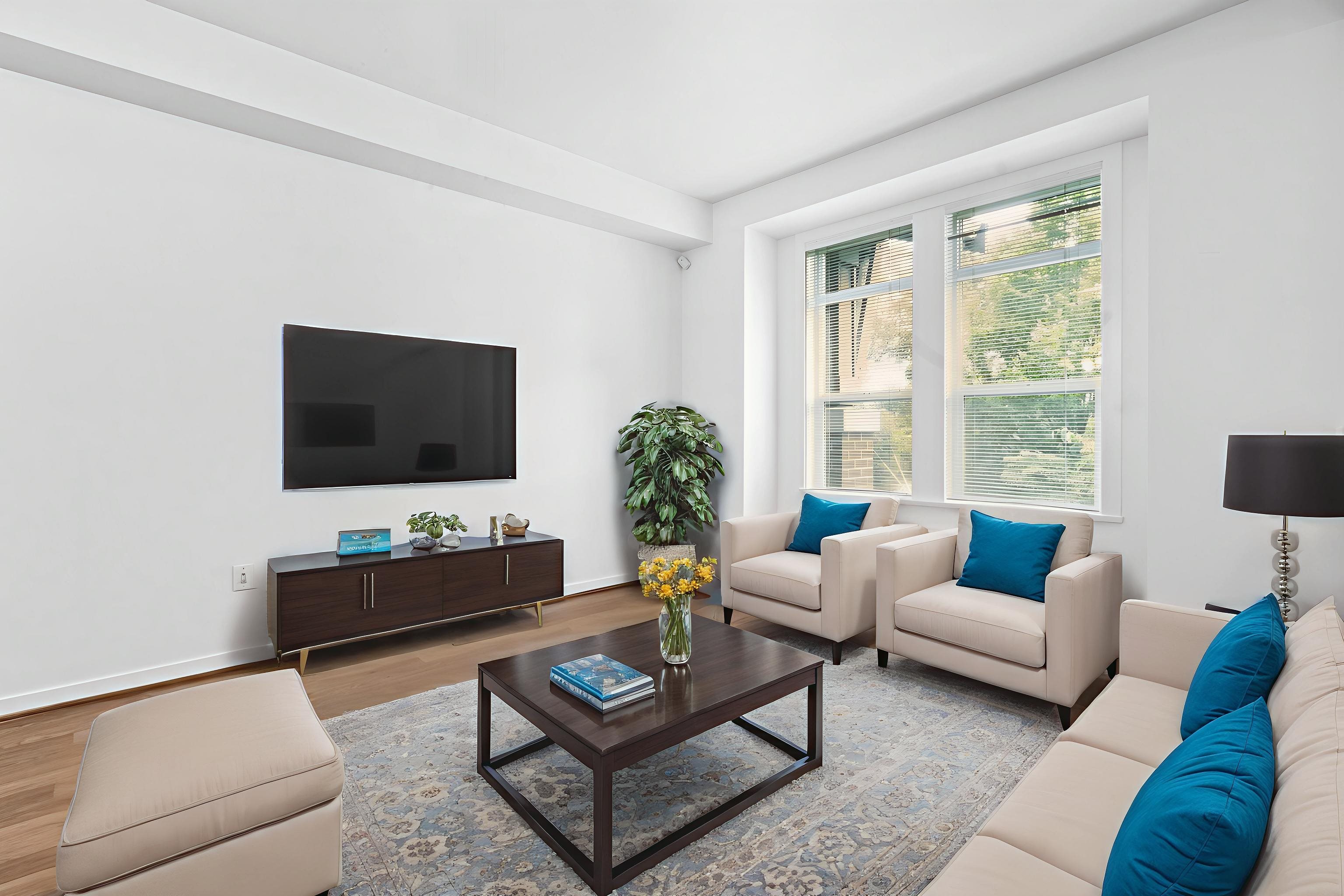 6 5881 IRMIN STREET, R3068219, BC,