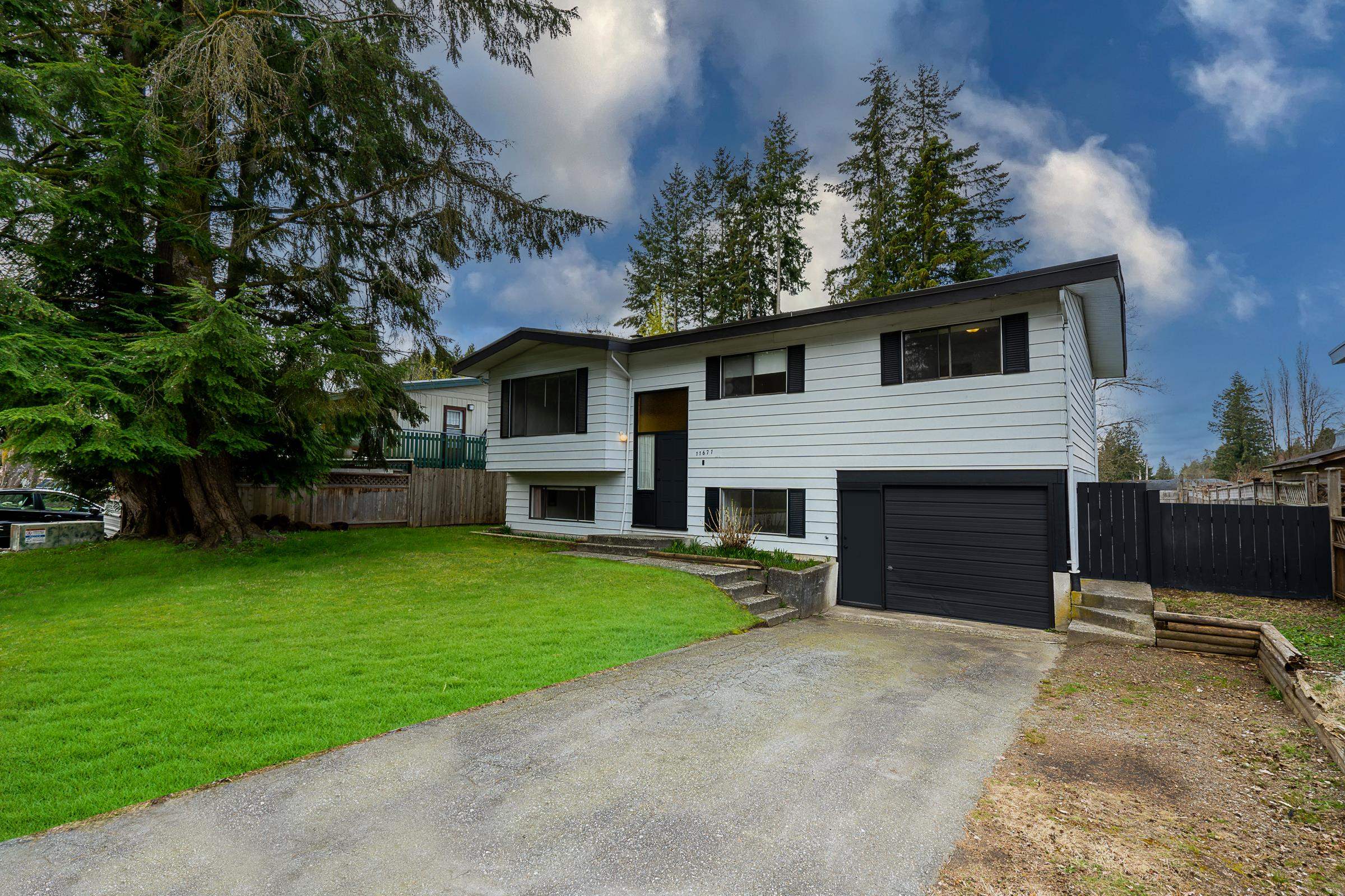 11671 211 STREET, Maple Ridge BC V2X 7T5, R3068234, BC,