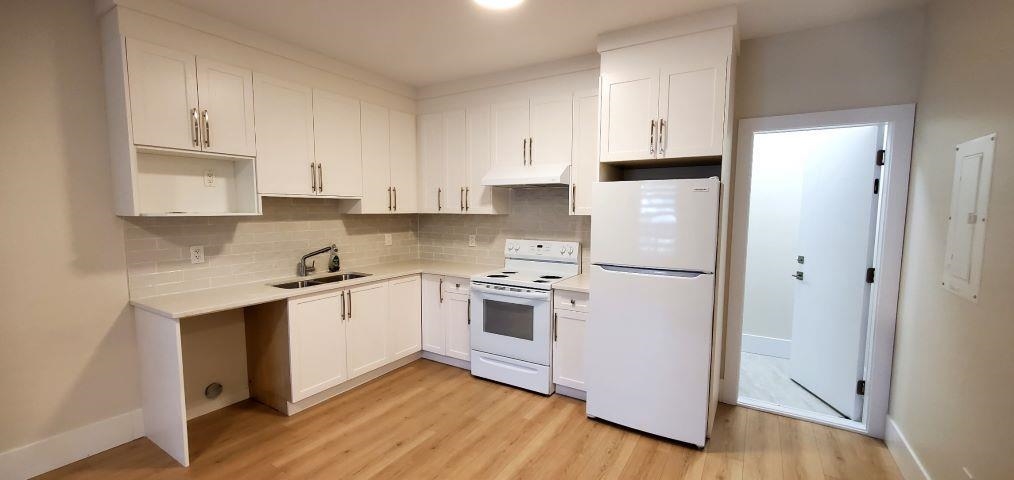 B 10758 142 STREET, R3068468, BC,