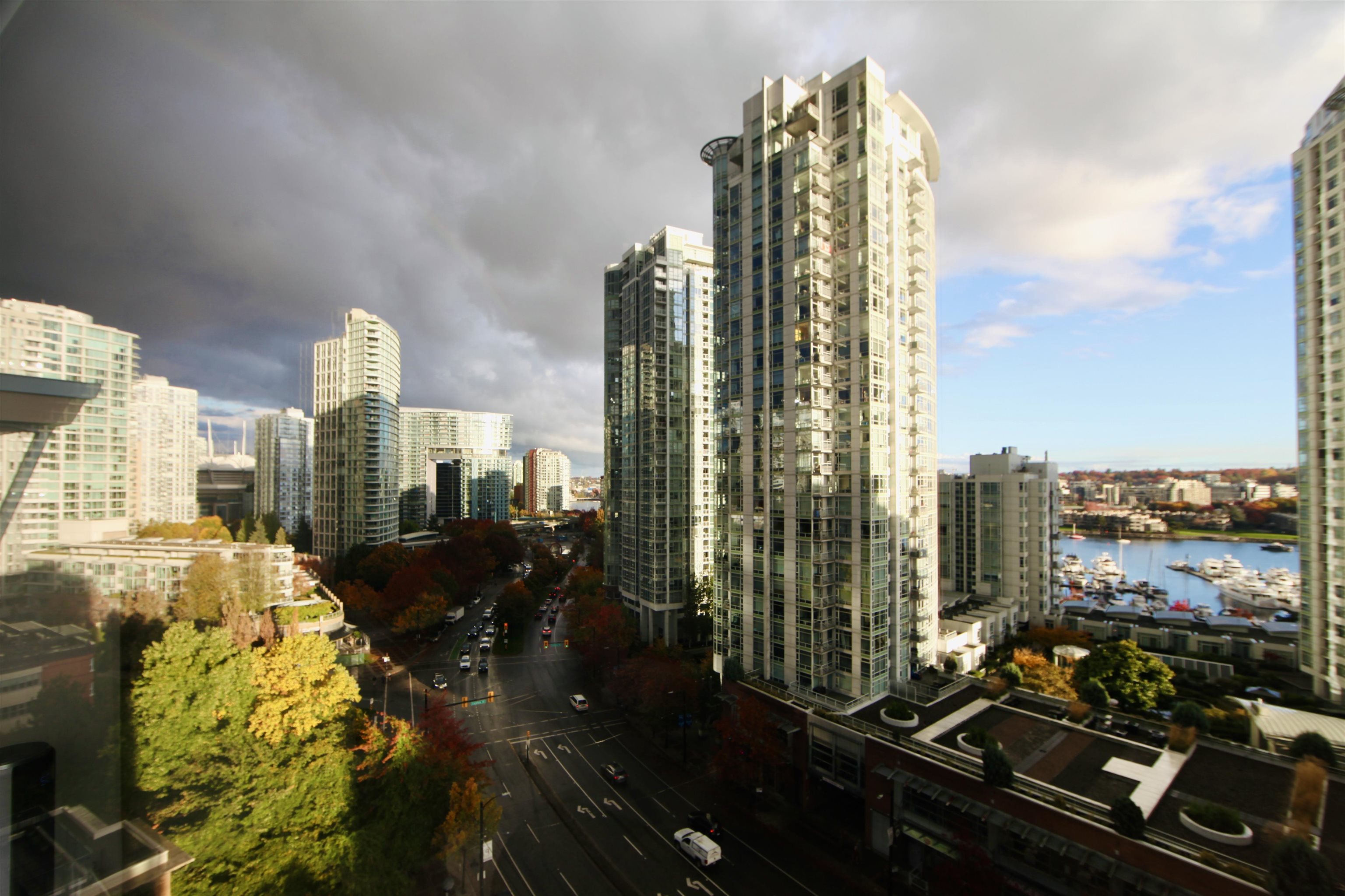 238 ALVIN NAROD MEWS, Vancouver BC V6B 5Z3, R3068569, BC,