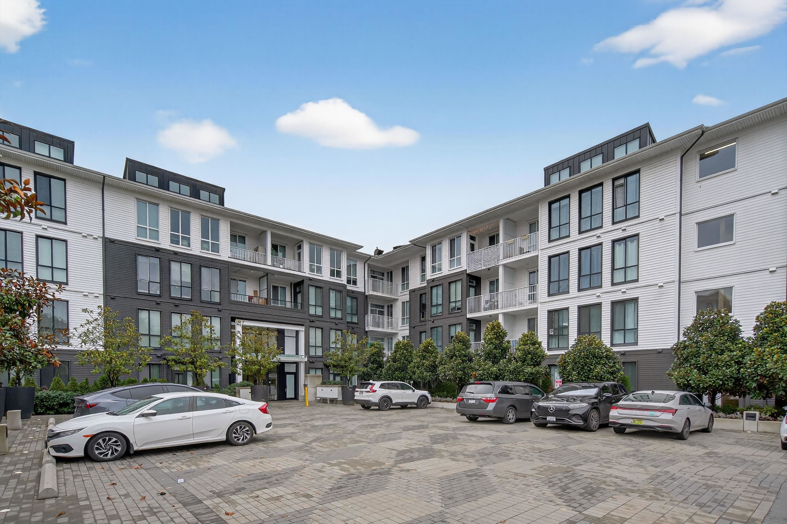 117 14968 101A AVENUE, R3068766, BC,