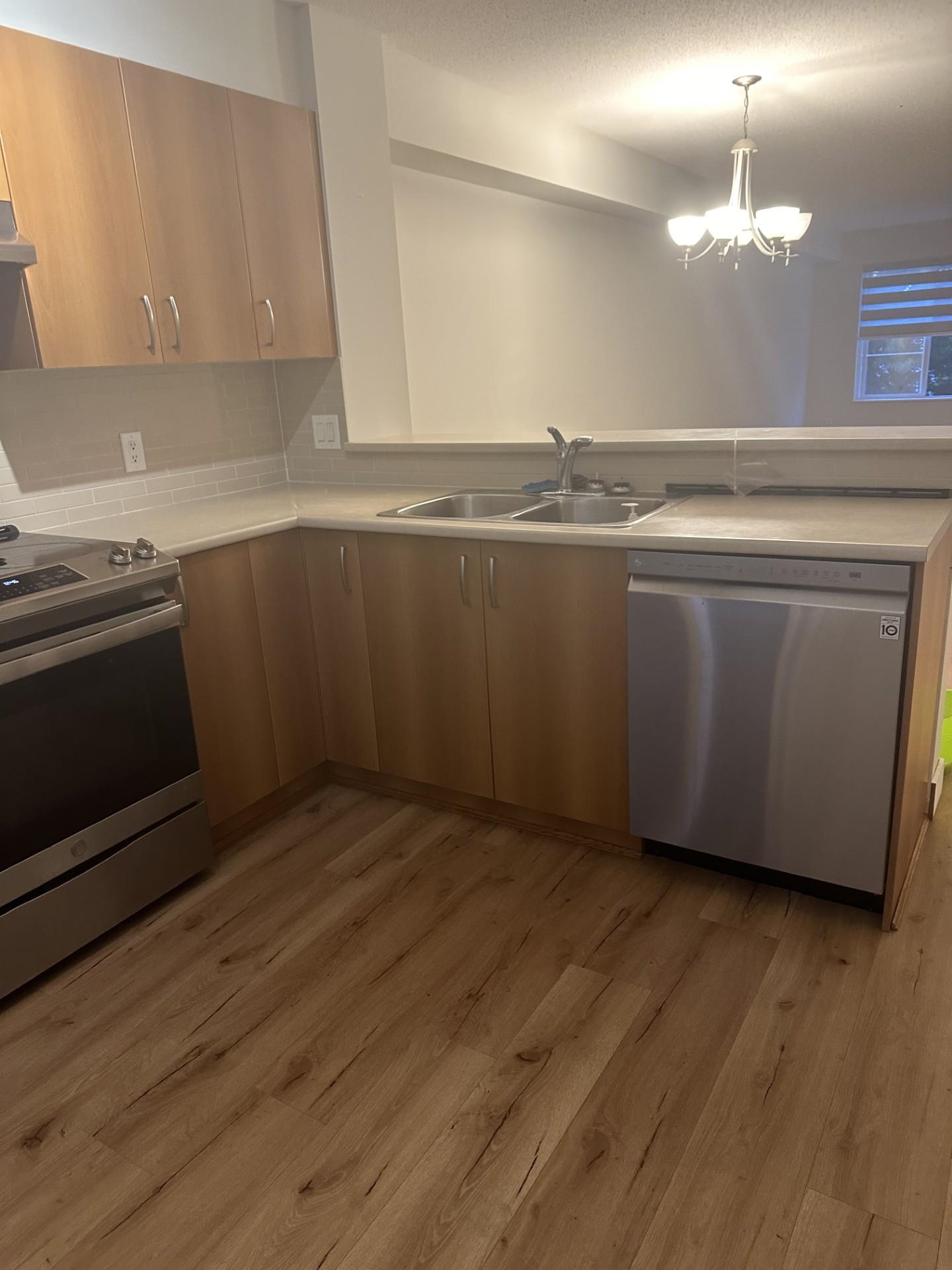 103 103 15155 62A A 103 15155 62A AVENUE, R3068810, BC,