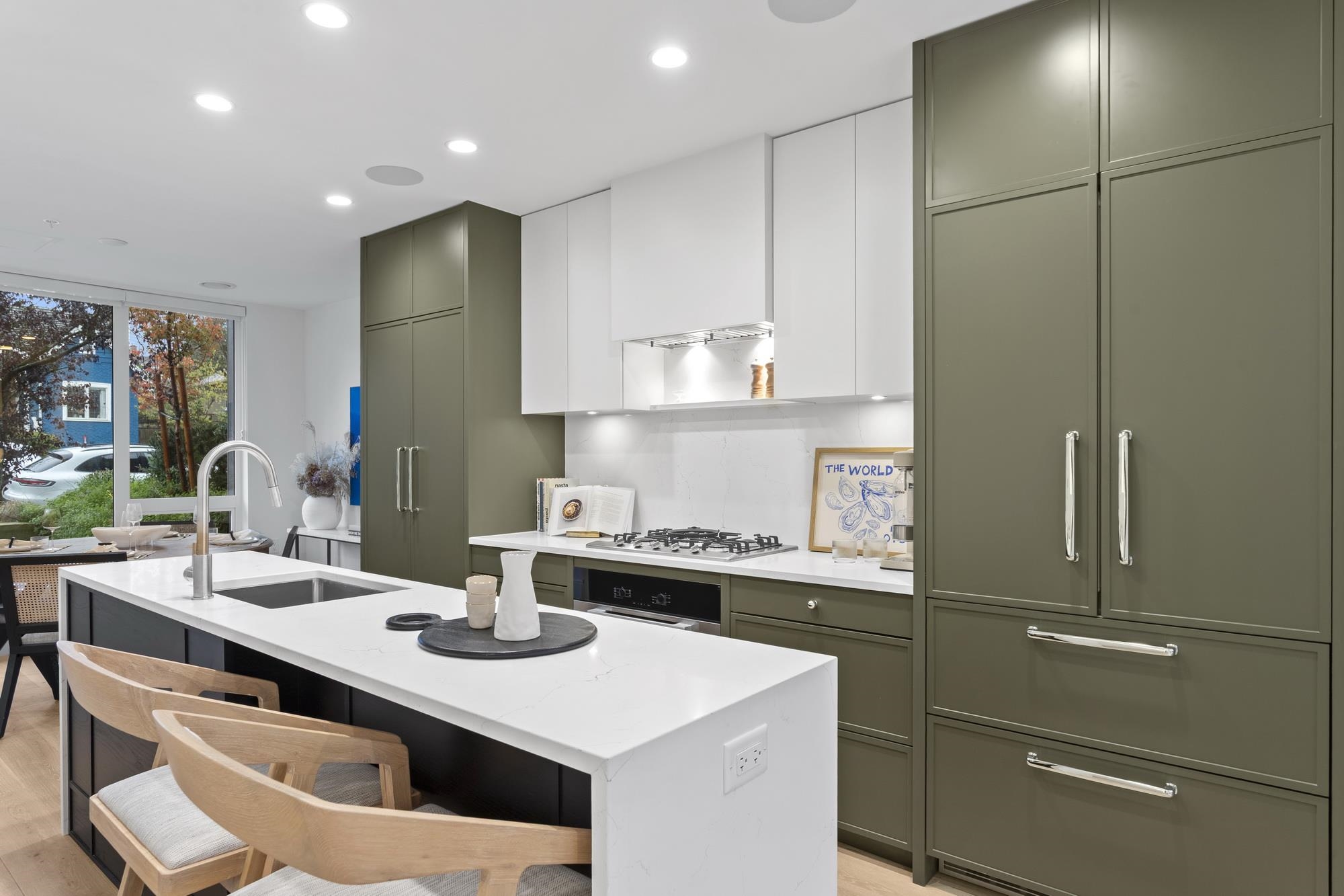 553 W 26TH AVENUE, Vancouver BC V5Z 2E4, R3068904, BC,