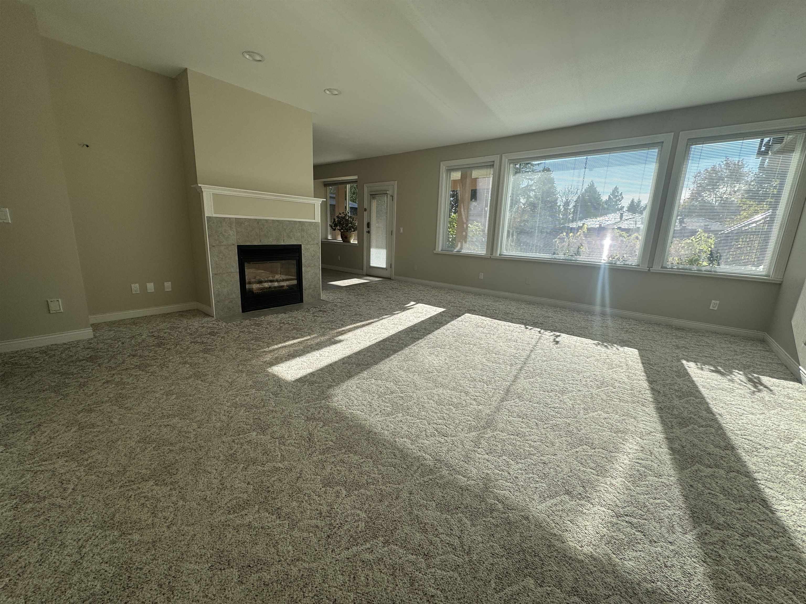 Suite 20920 115 AVE, R3068946, BC,