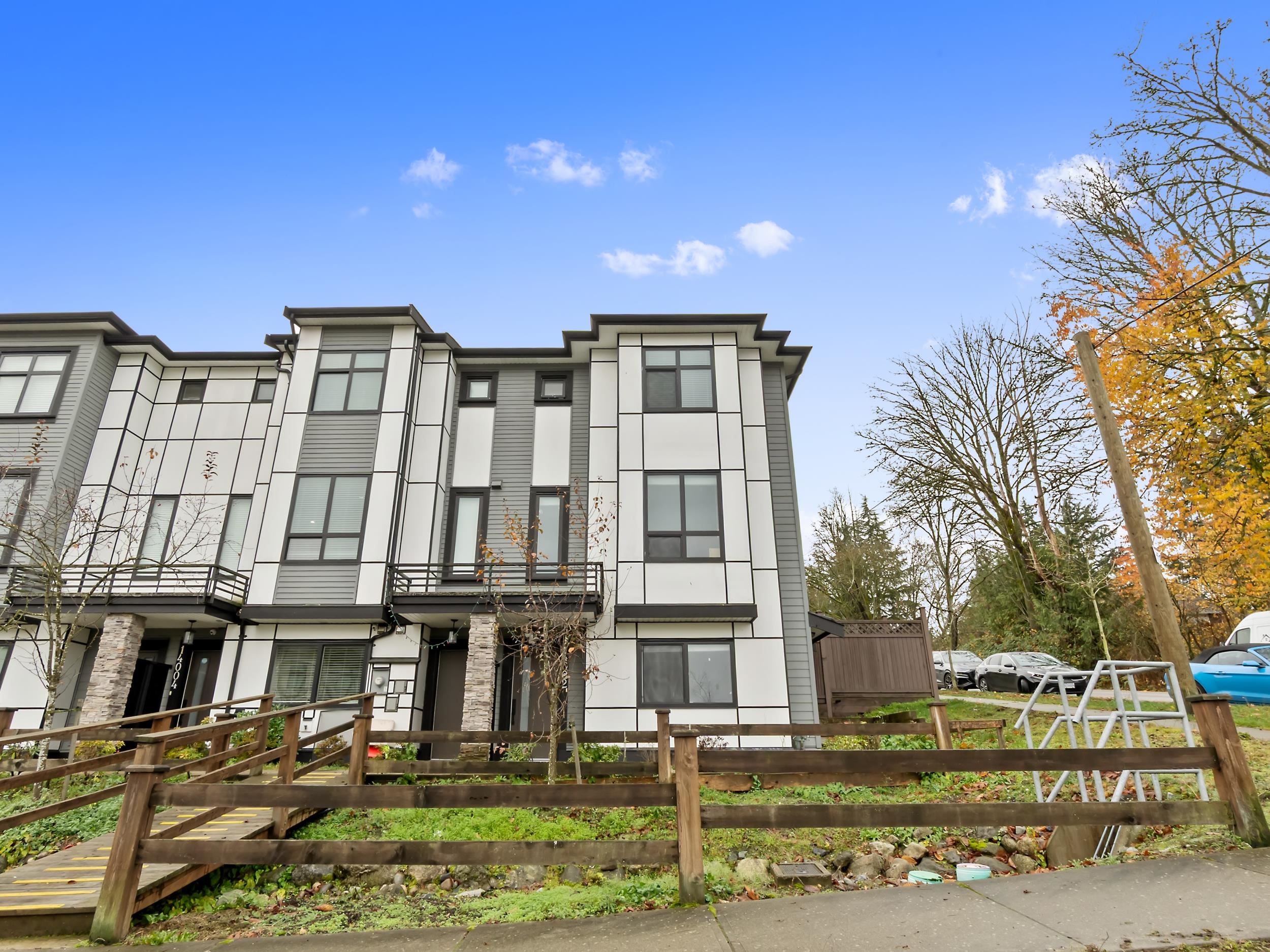 14002 60A AVENUE, Surrey BC V3X 0J9, R3068963, BC,