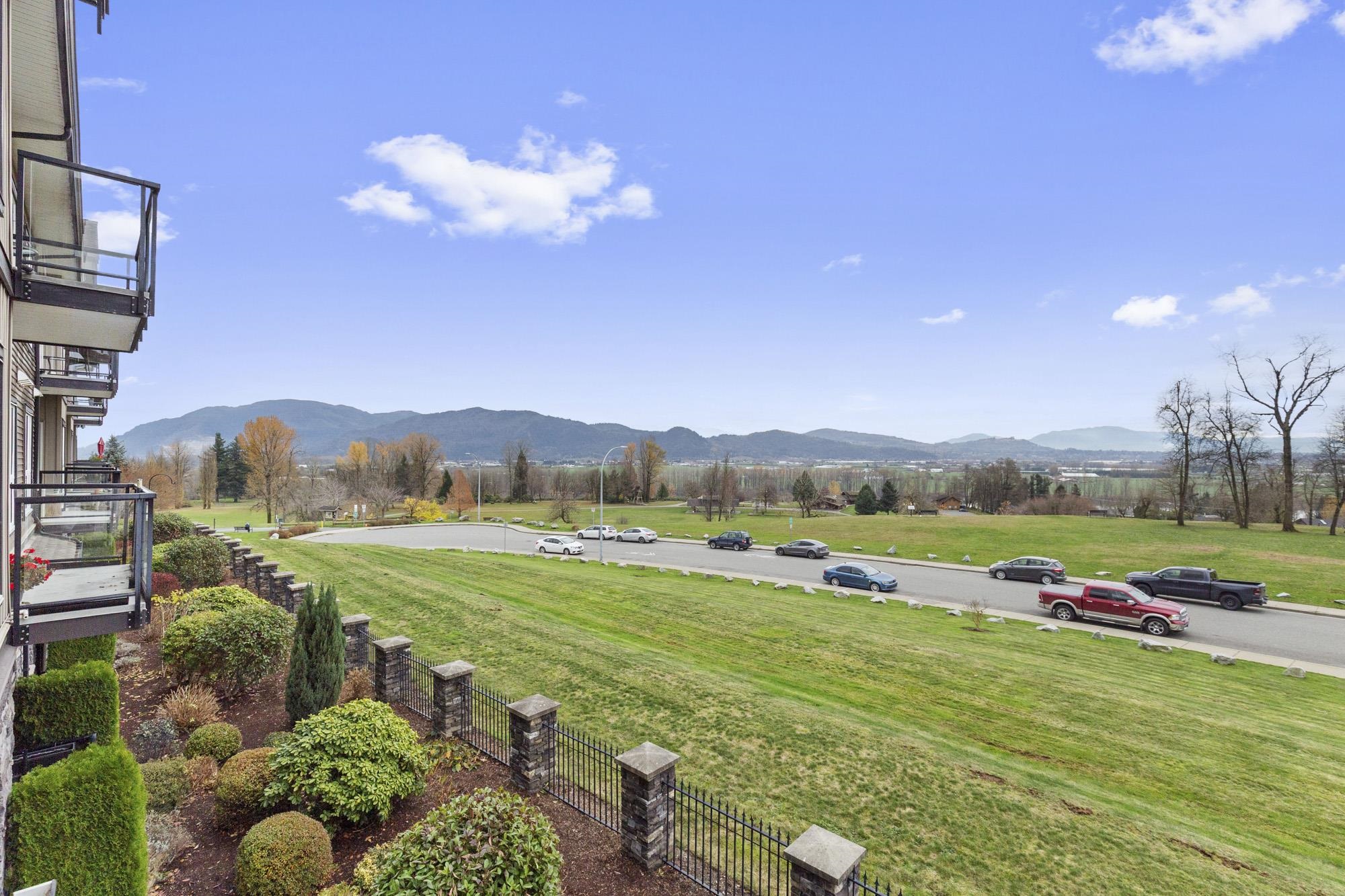 A216 33755 7 AVENUE, R3069272, BC,