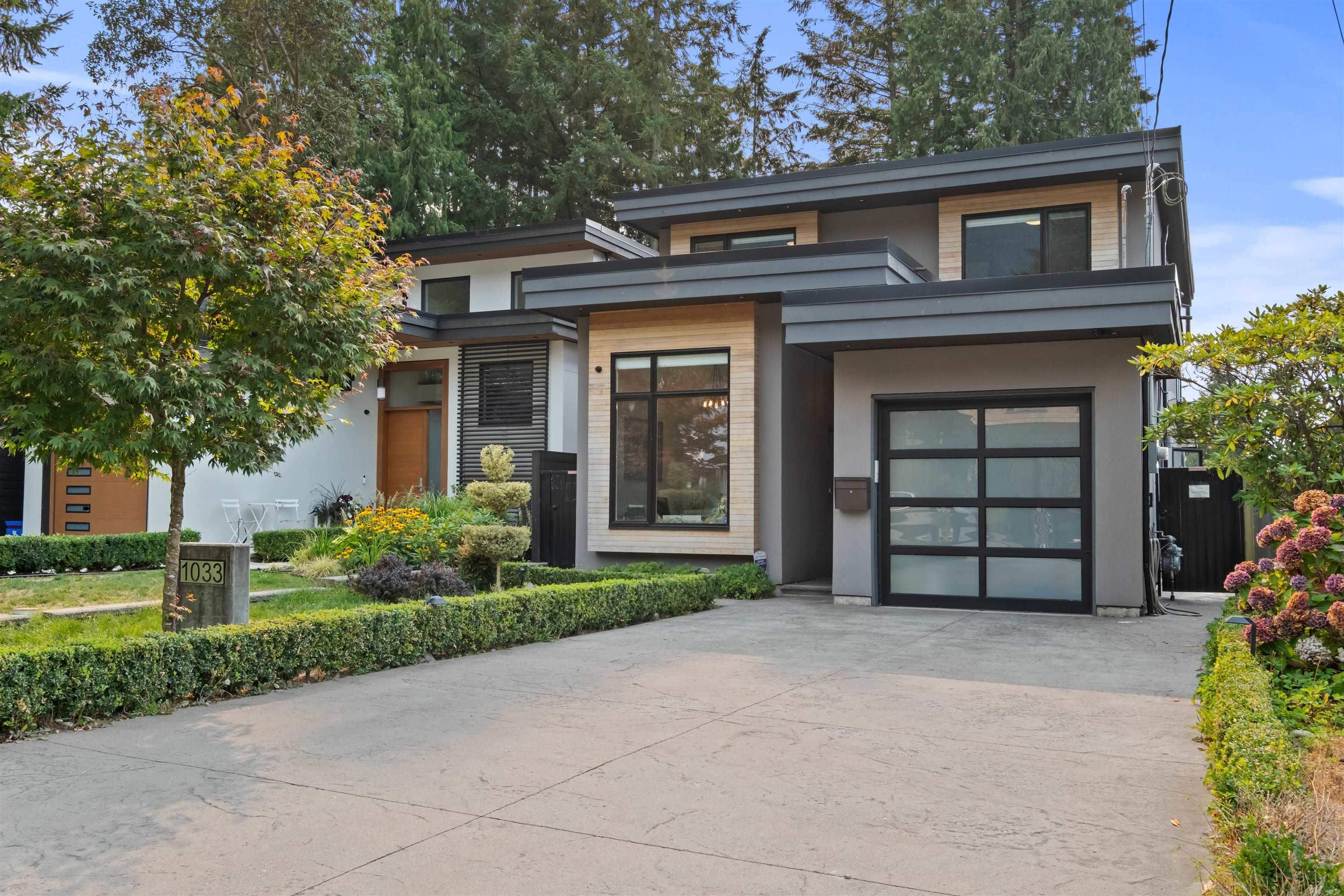 1033 PROSPECT AVENUE, North Vancouver BC V7R 2M6, R3069341, BC,