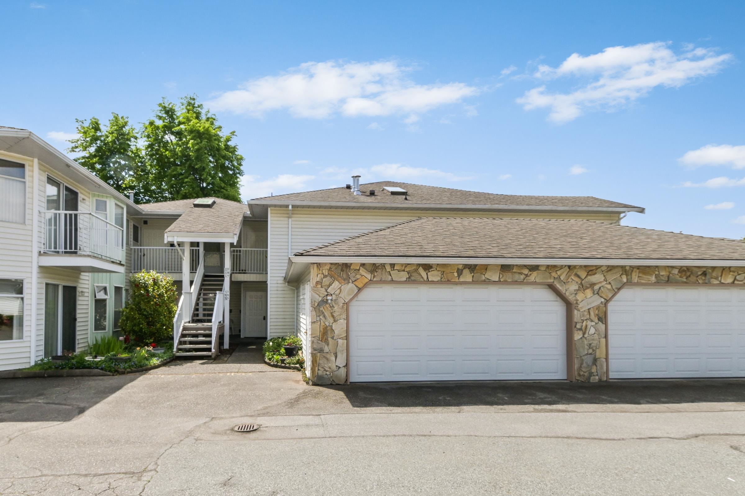 228 7156 121 STREET, R3069644, BC,