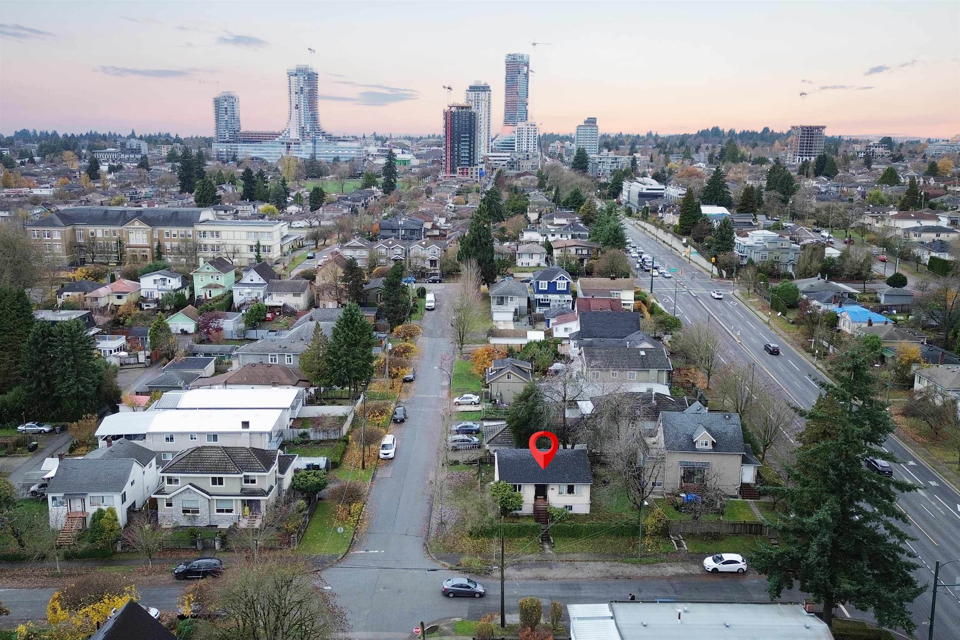 5765 QUEBEC STREET, Vancouver BC V5W 2N7, R3069720, BC,