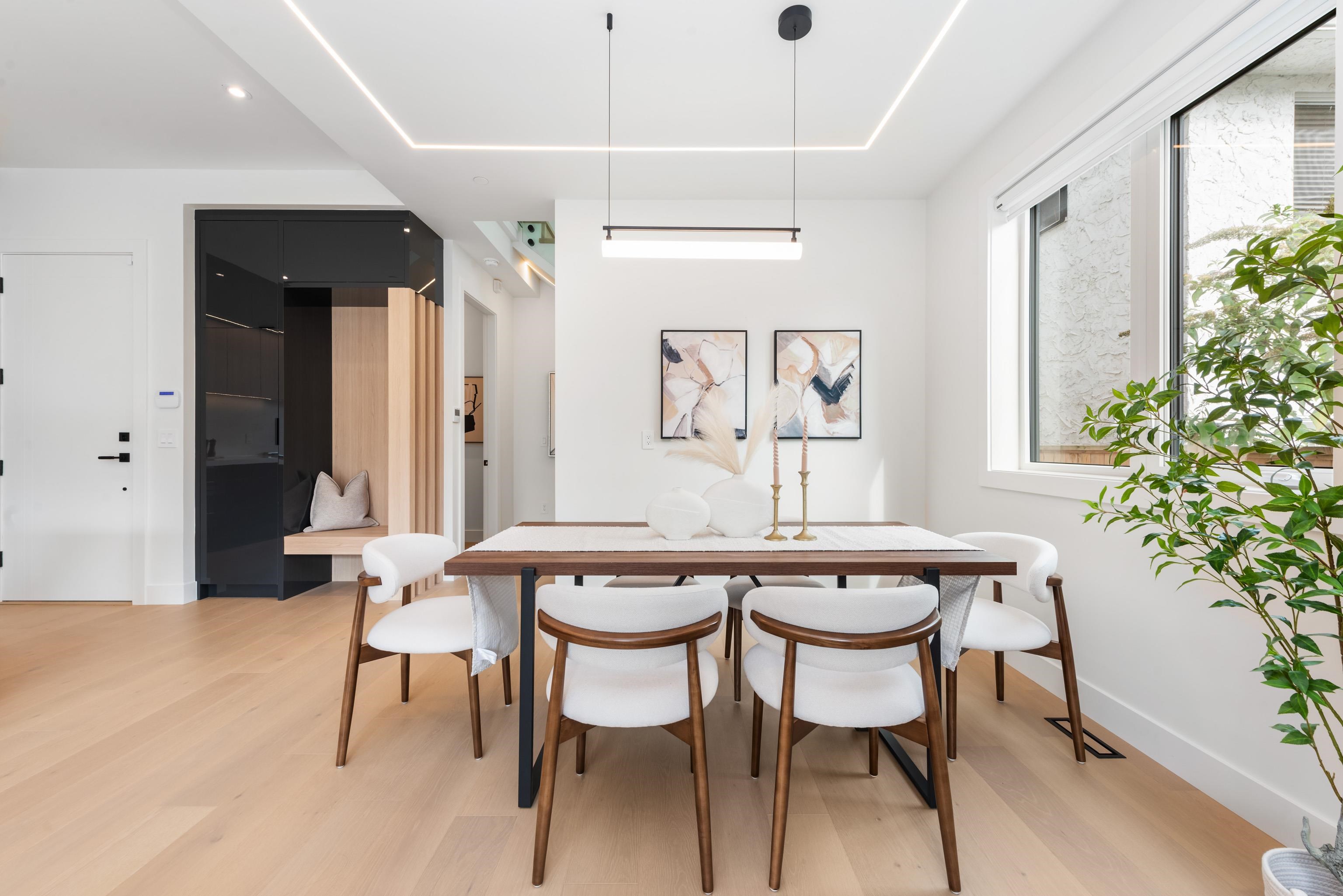 2 3232 38TH AVENUE, R3069830, BC,